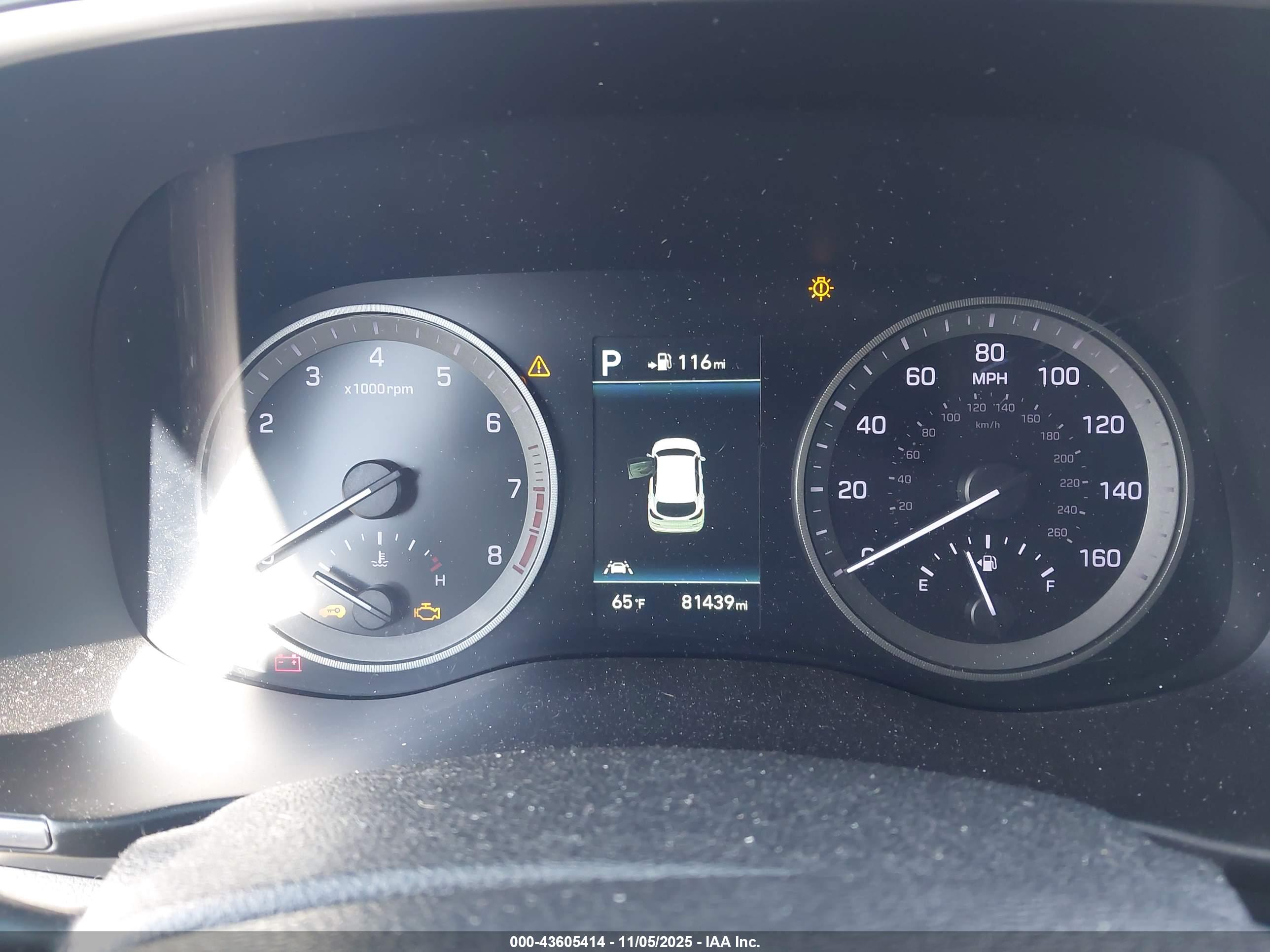 HYUNDAI TUCSON image 7