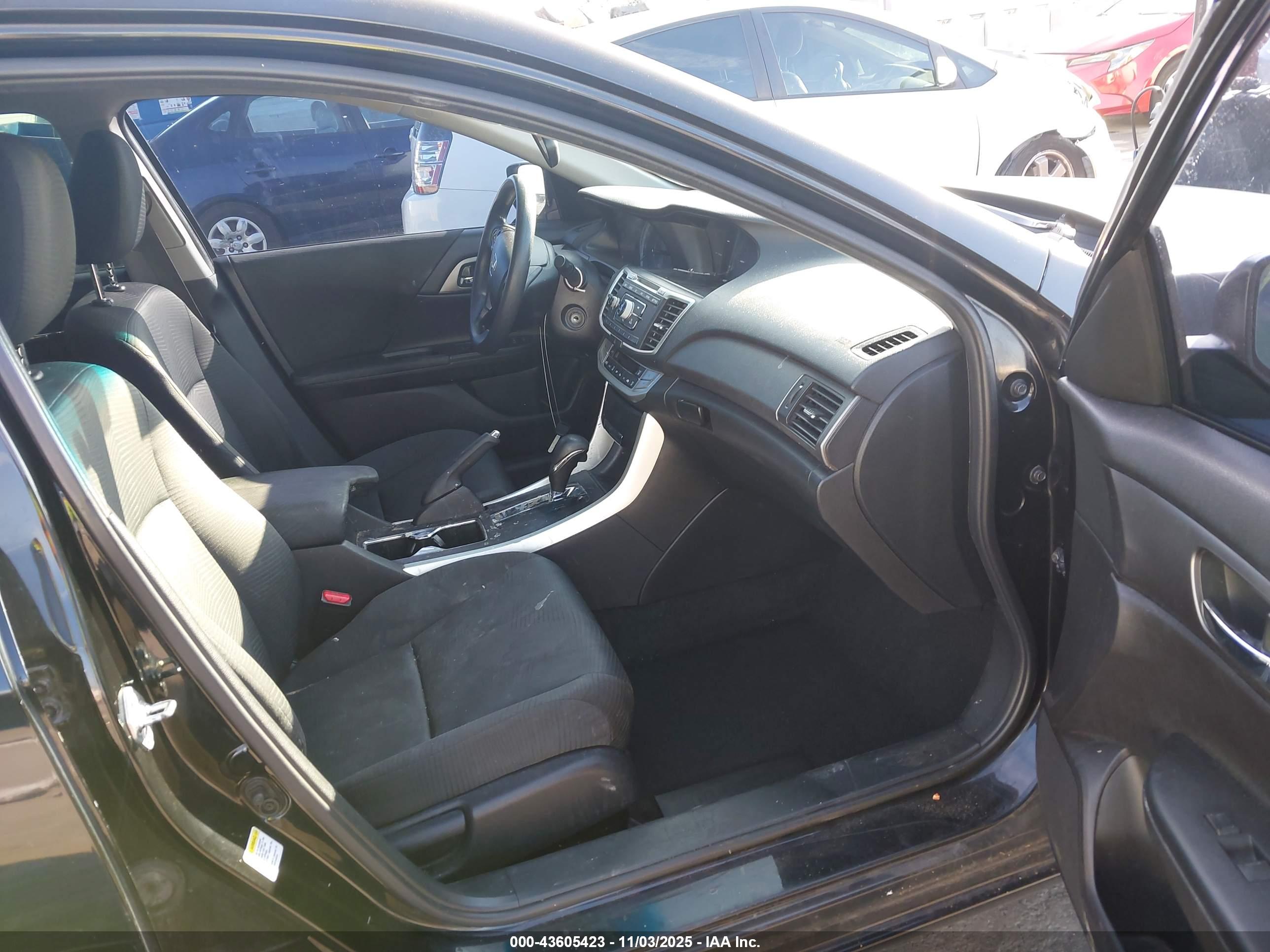 HONDA ACCORD image 5