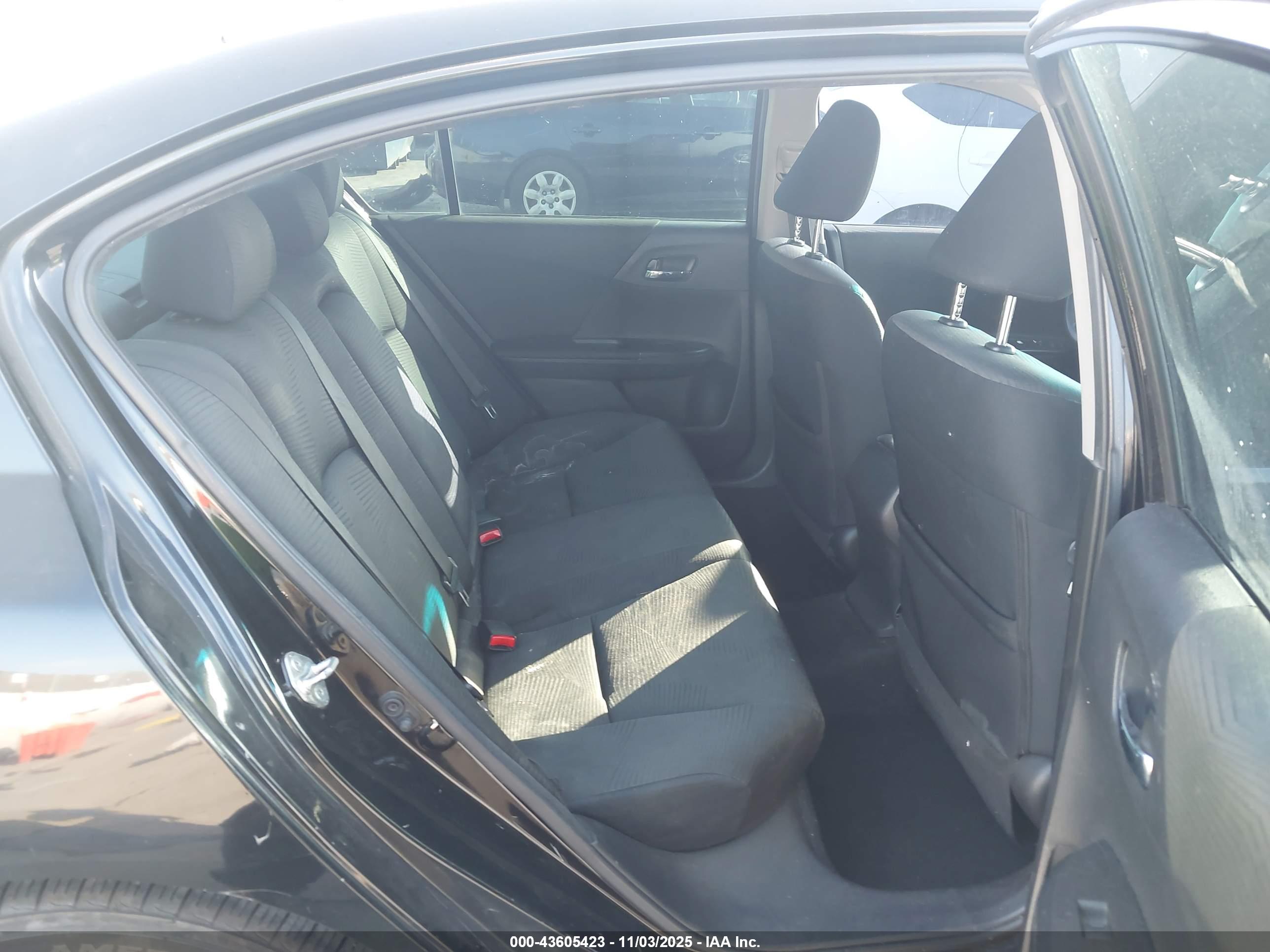 HONDA ACCORD image 8