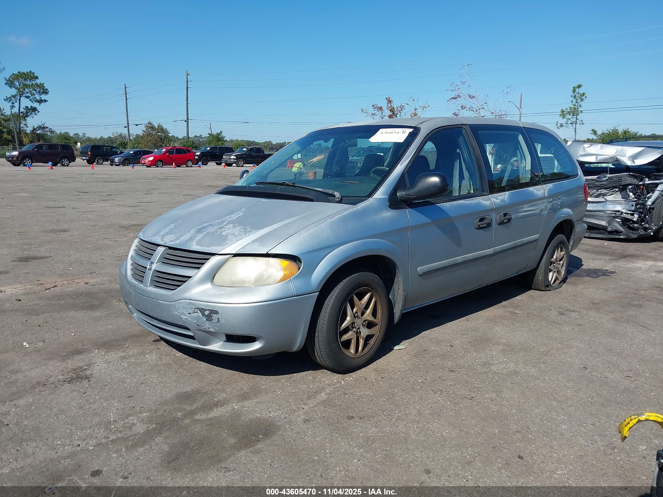 DODGE GRAND image 2