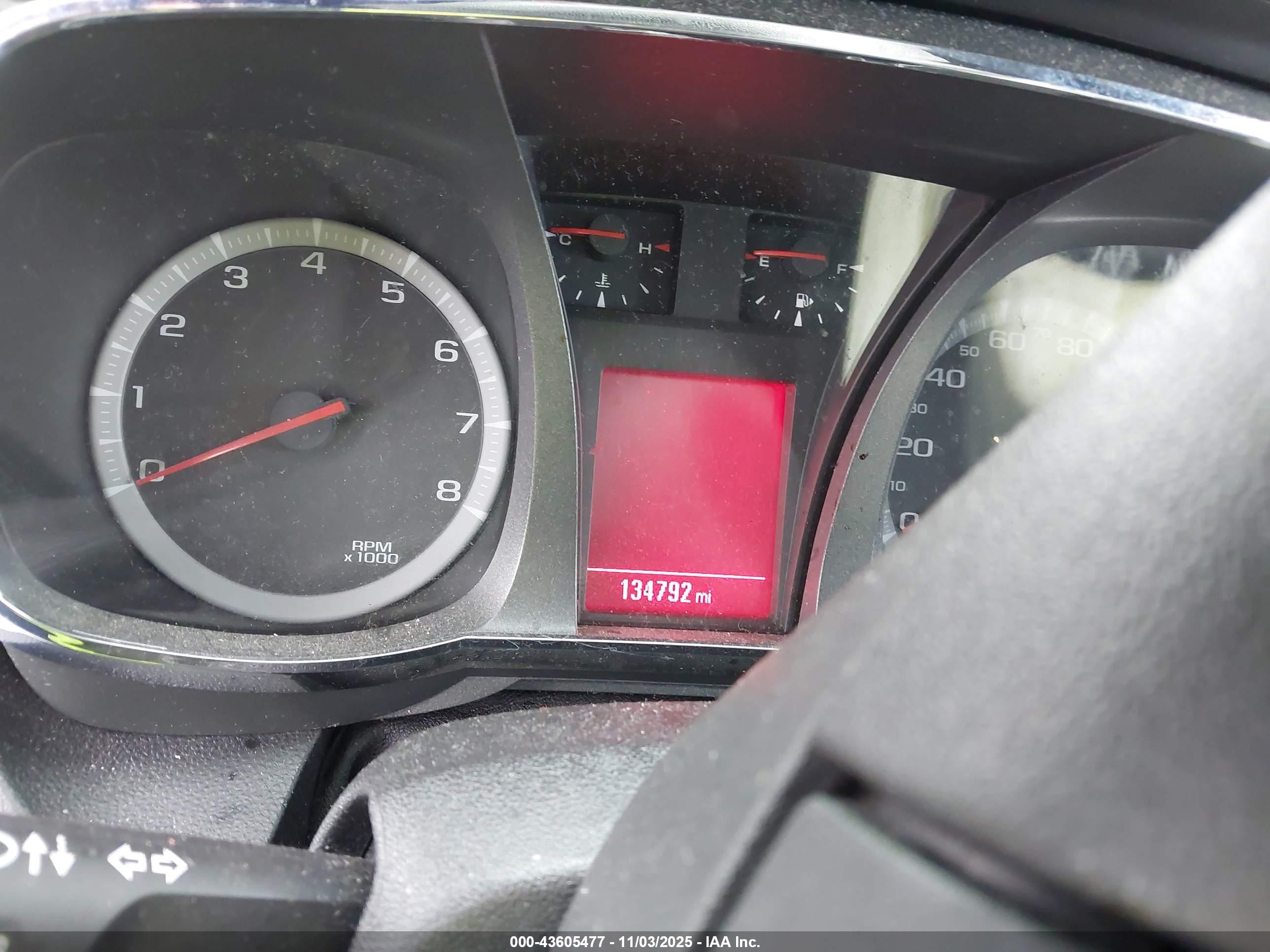 GMC TERRAIN image 7