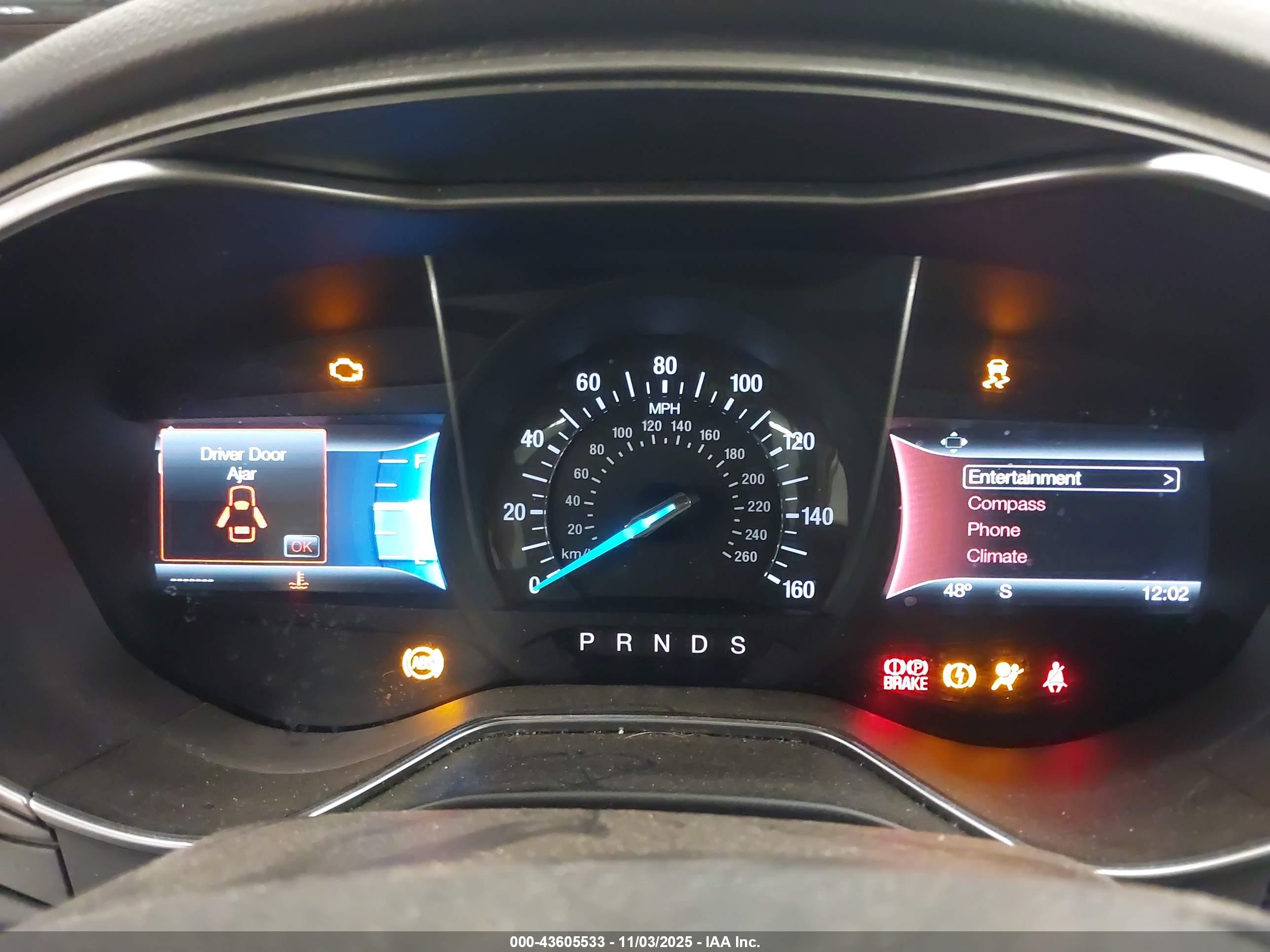 FORD FUSION image 7