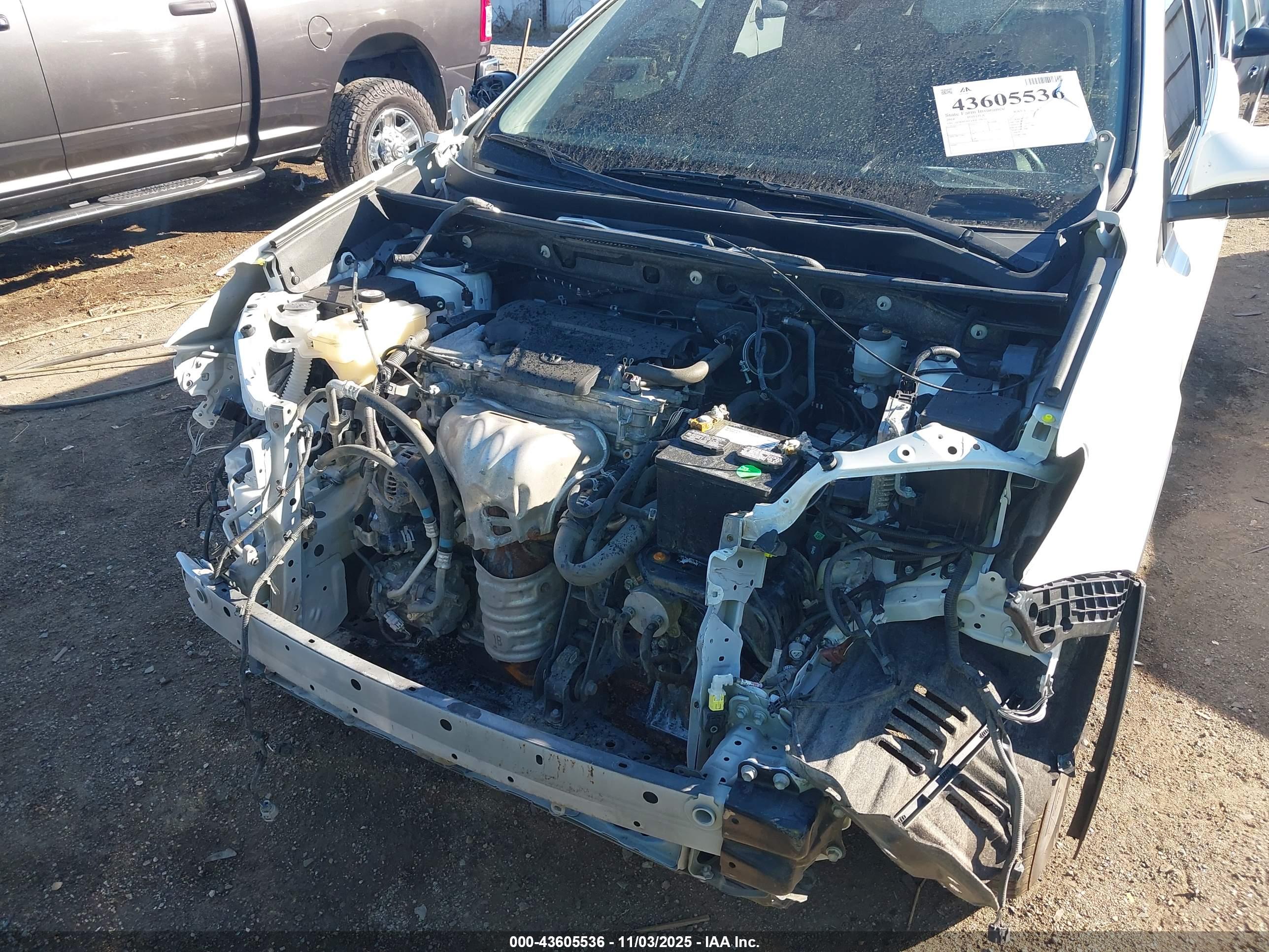TOYOTA RAV4 image 6