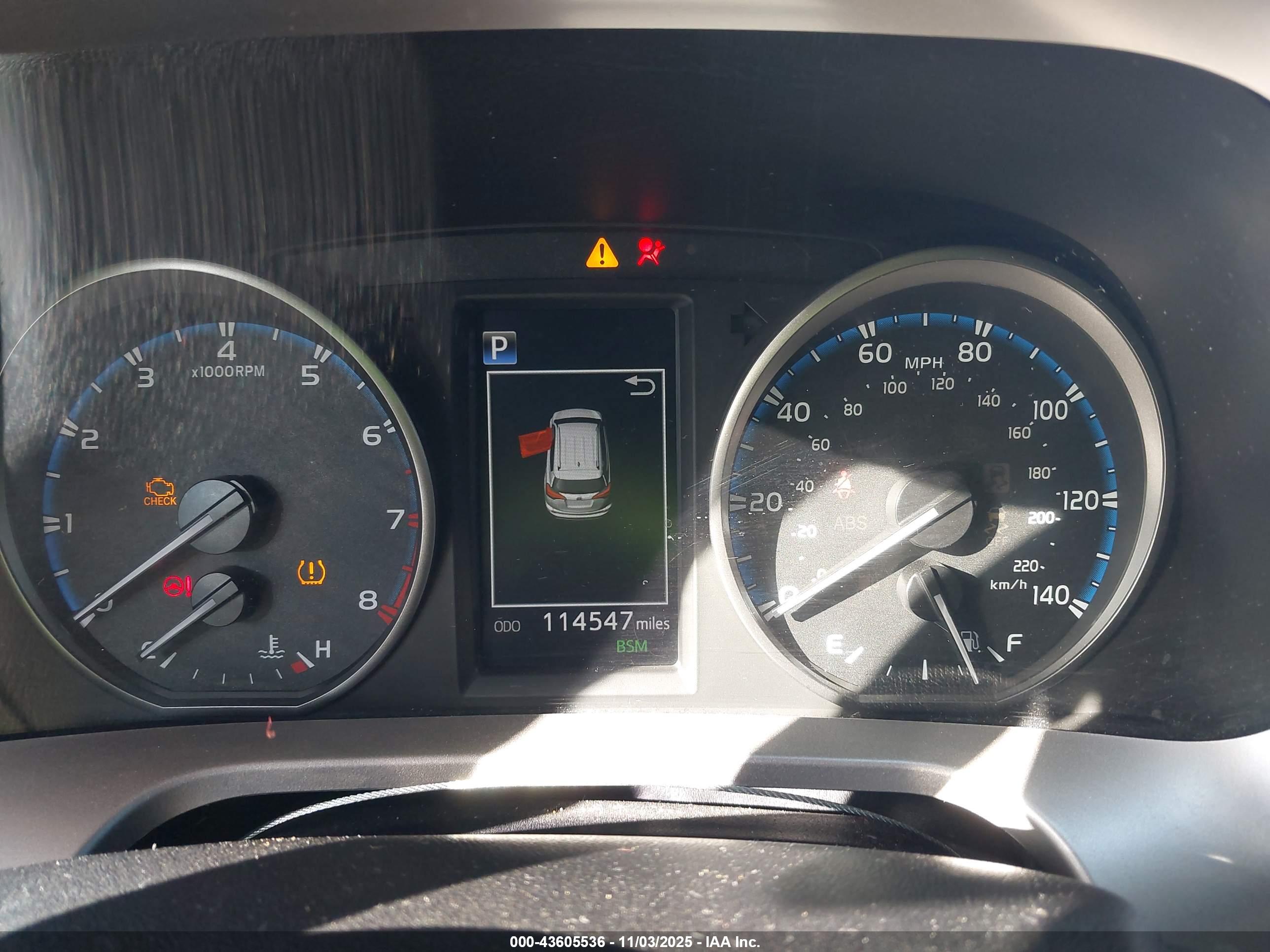 TOYOTA RAV4 image 7