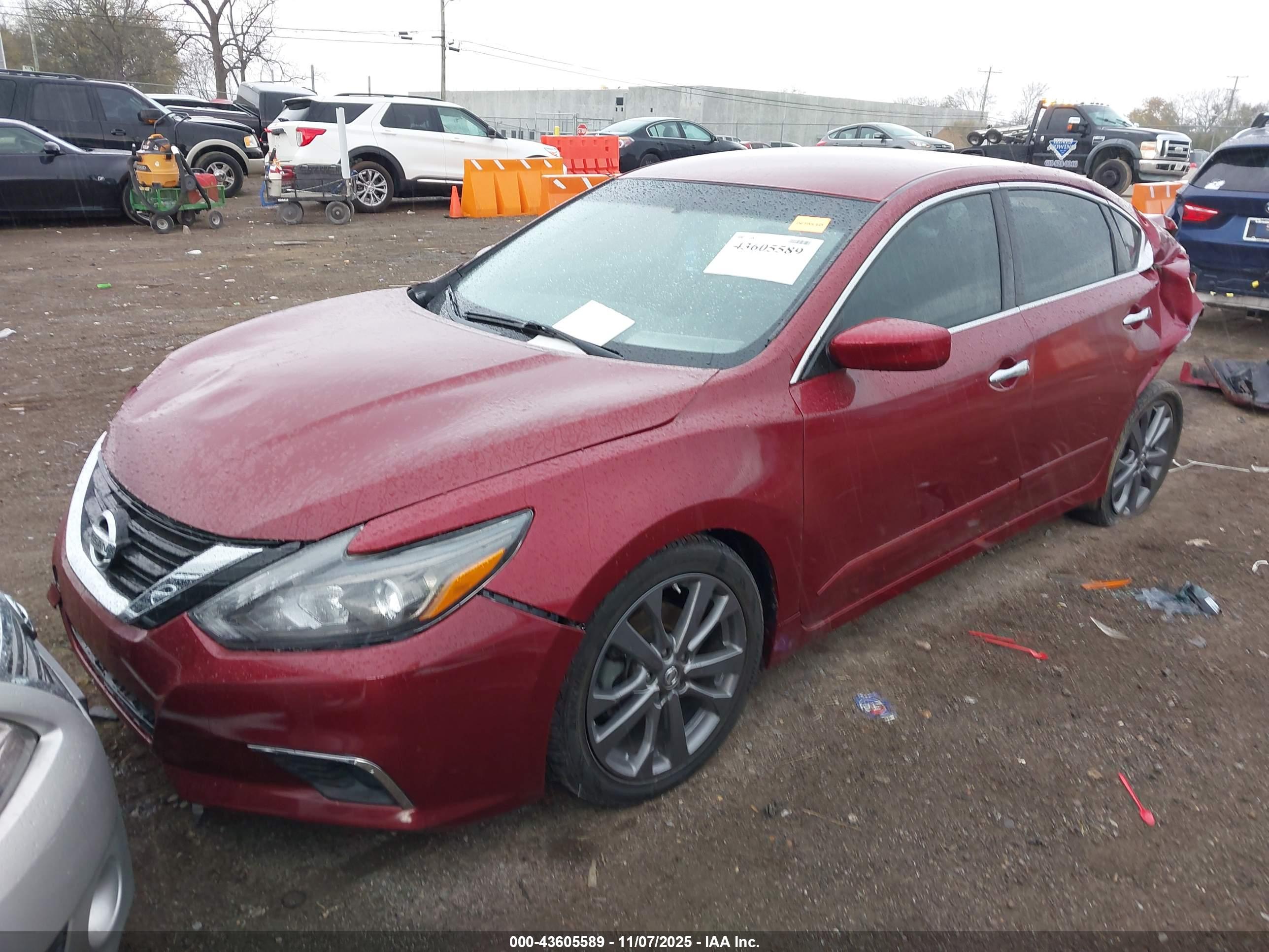 NISSAN ALTIMA image 2