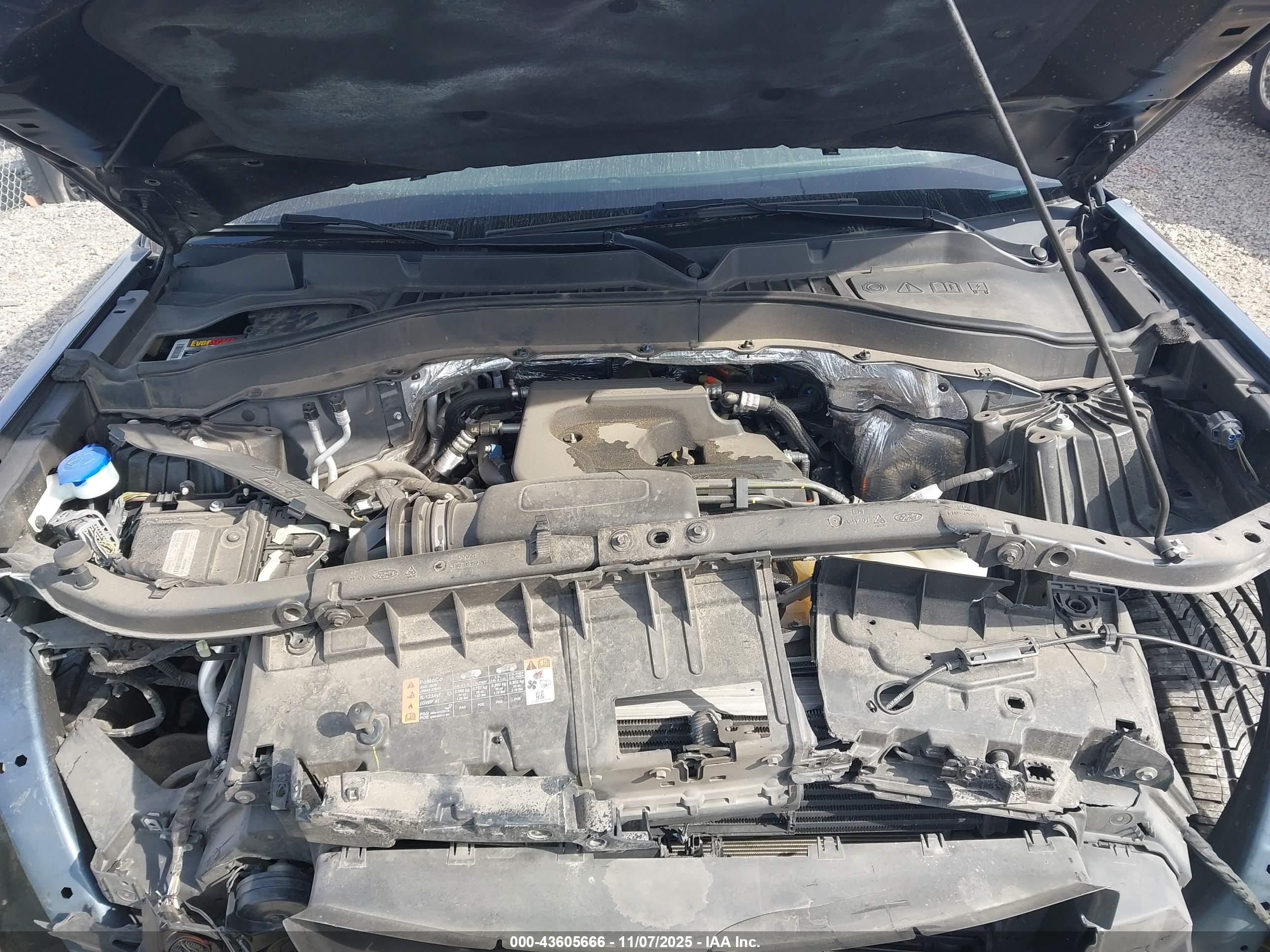 FORD EXPLORER image 10