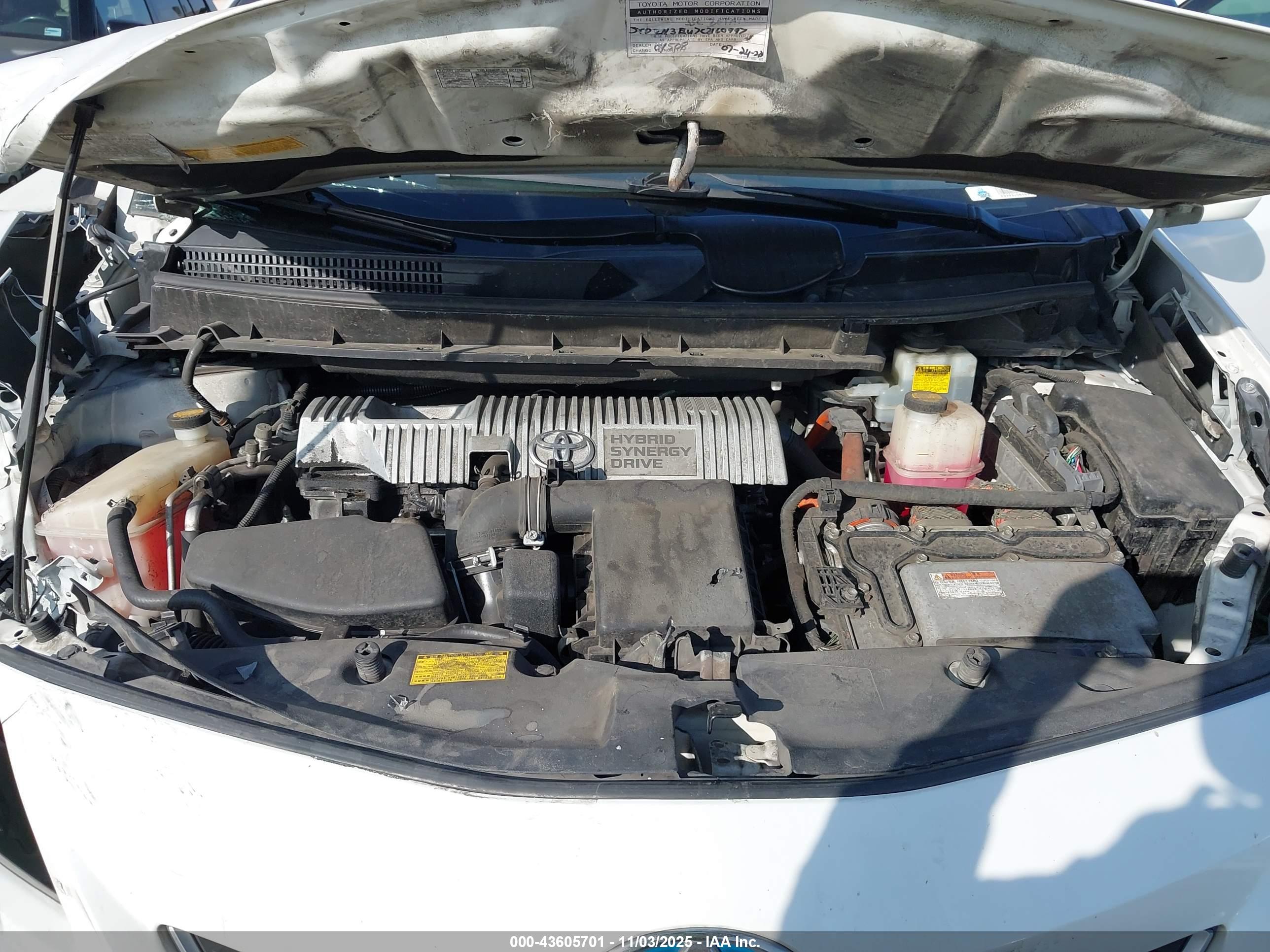 TOYOTA PRIUS image 10