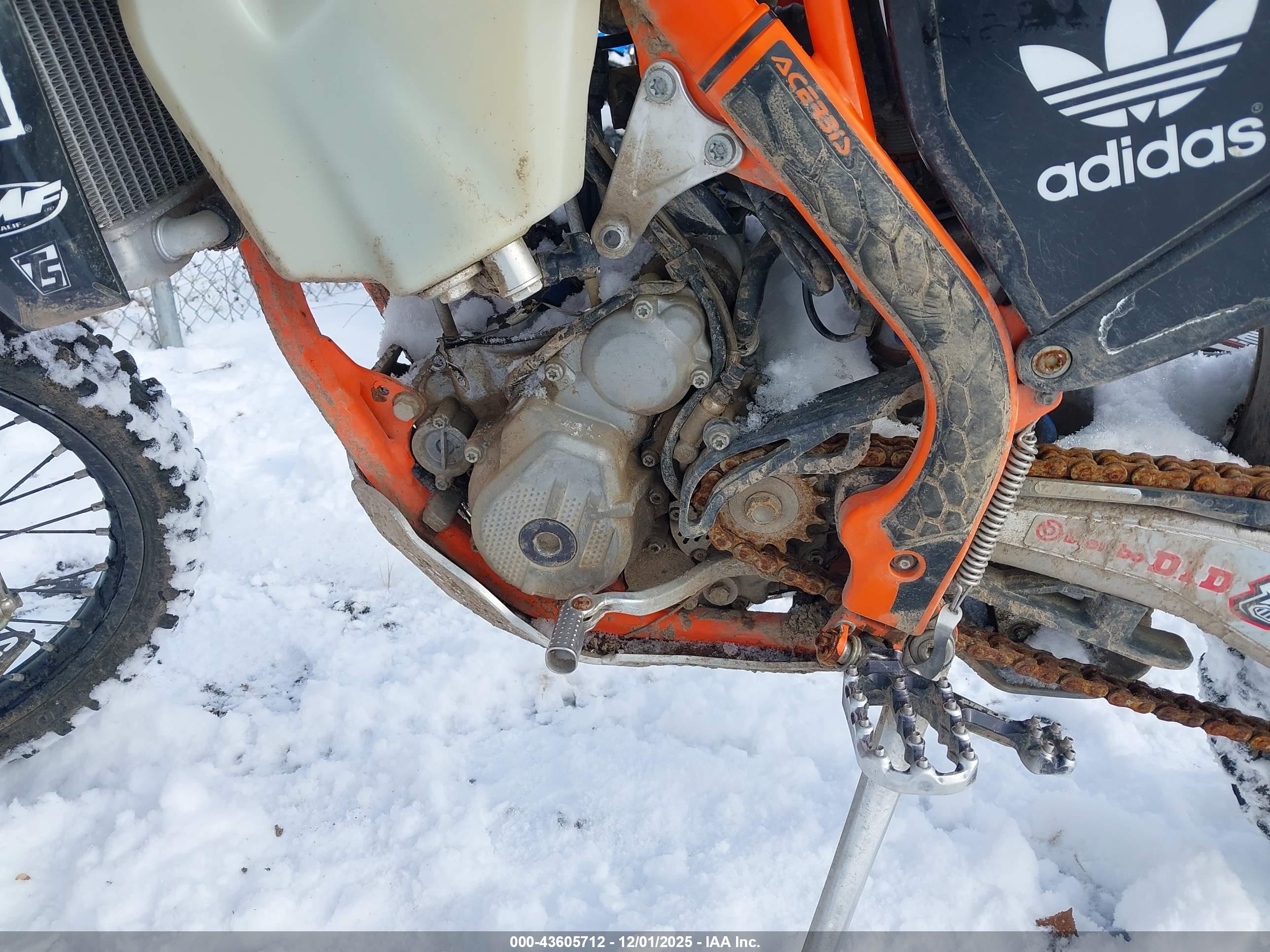 KTM 350 image 9