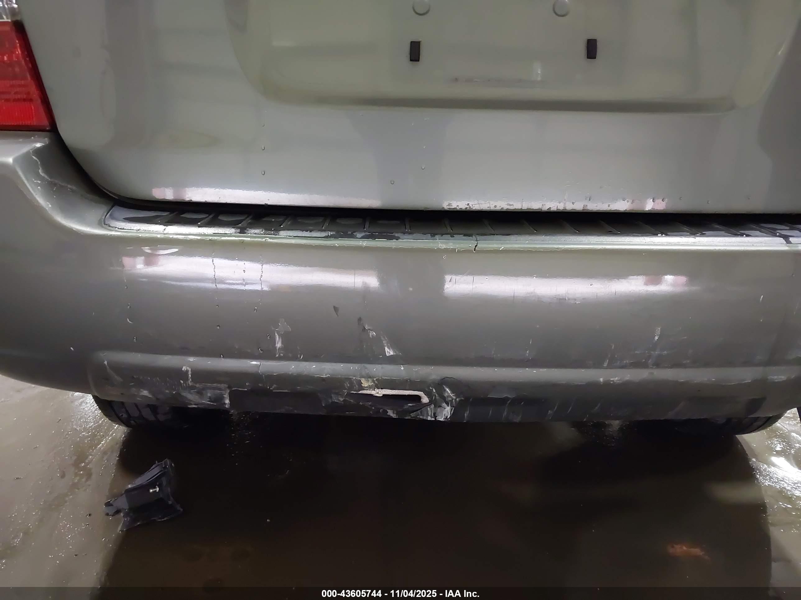 TOYOTA HIGHLANDER image 6