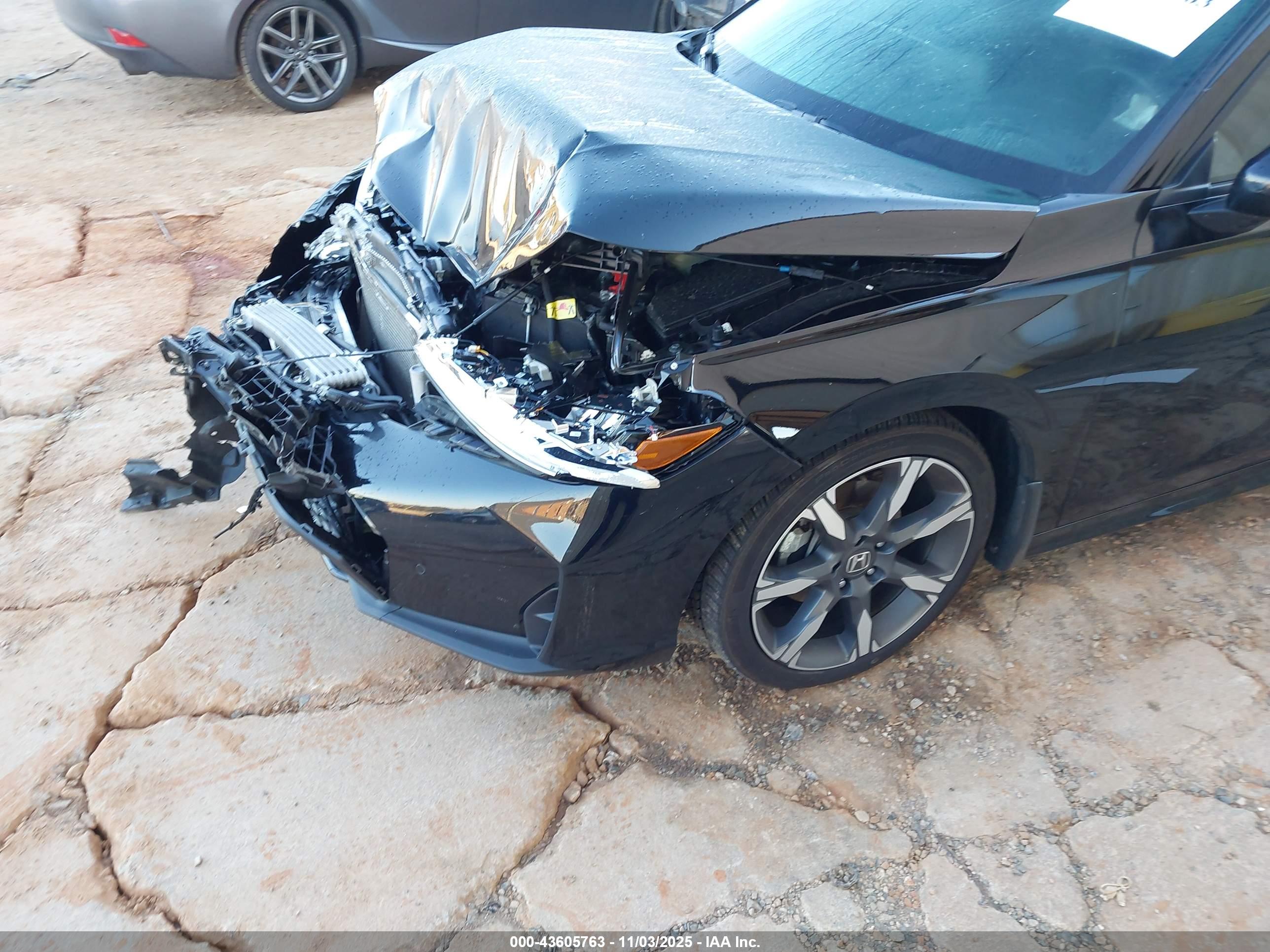 HONDA CIVIC image 6