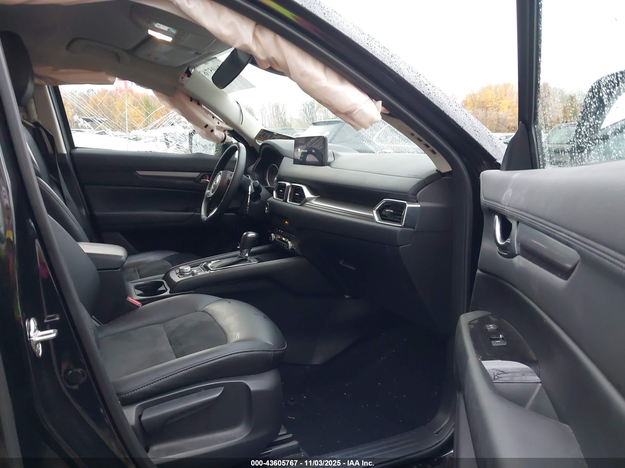 MAZDA CX-5 image 5