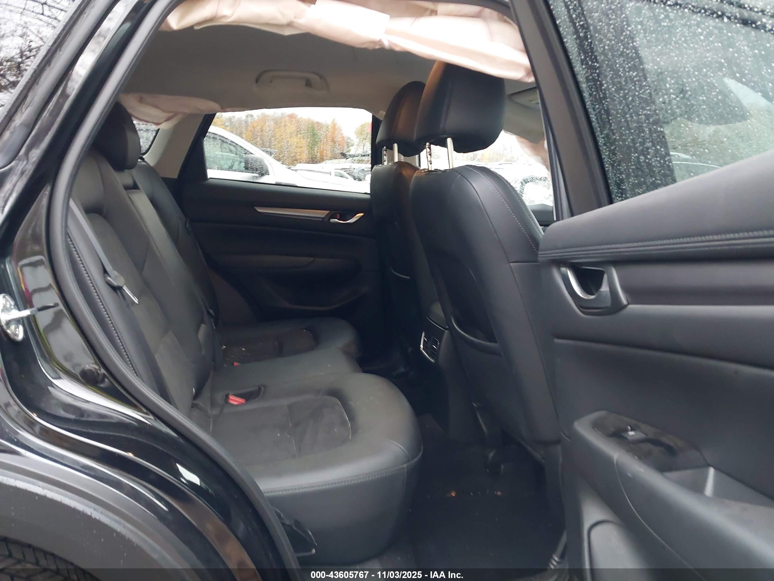 MAZDA CX-5 image 8