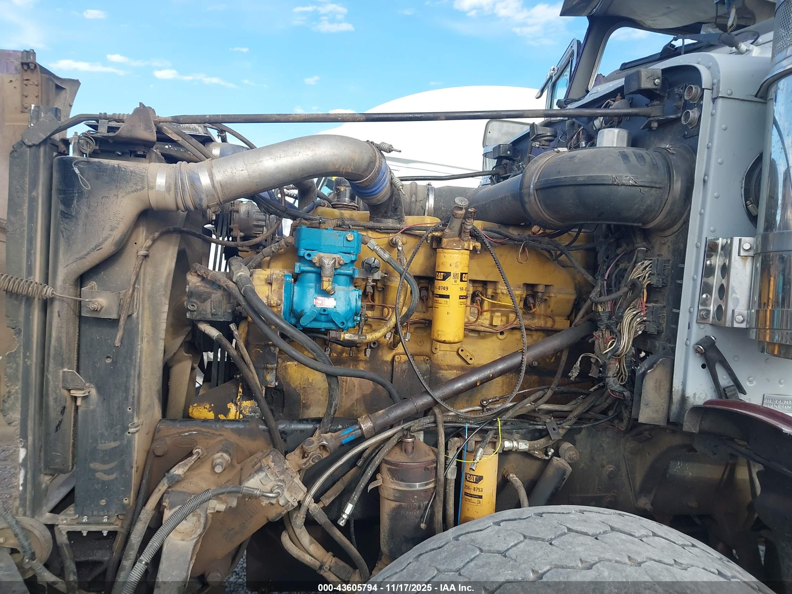 PETERBILT 378 image 10