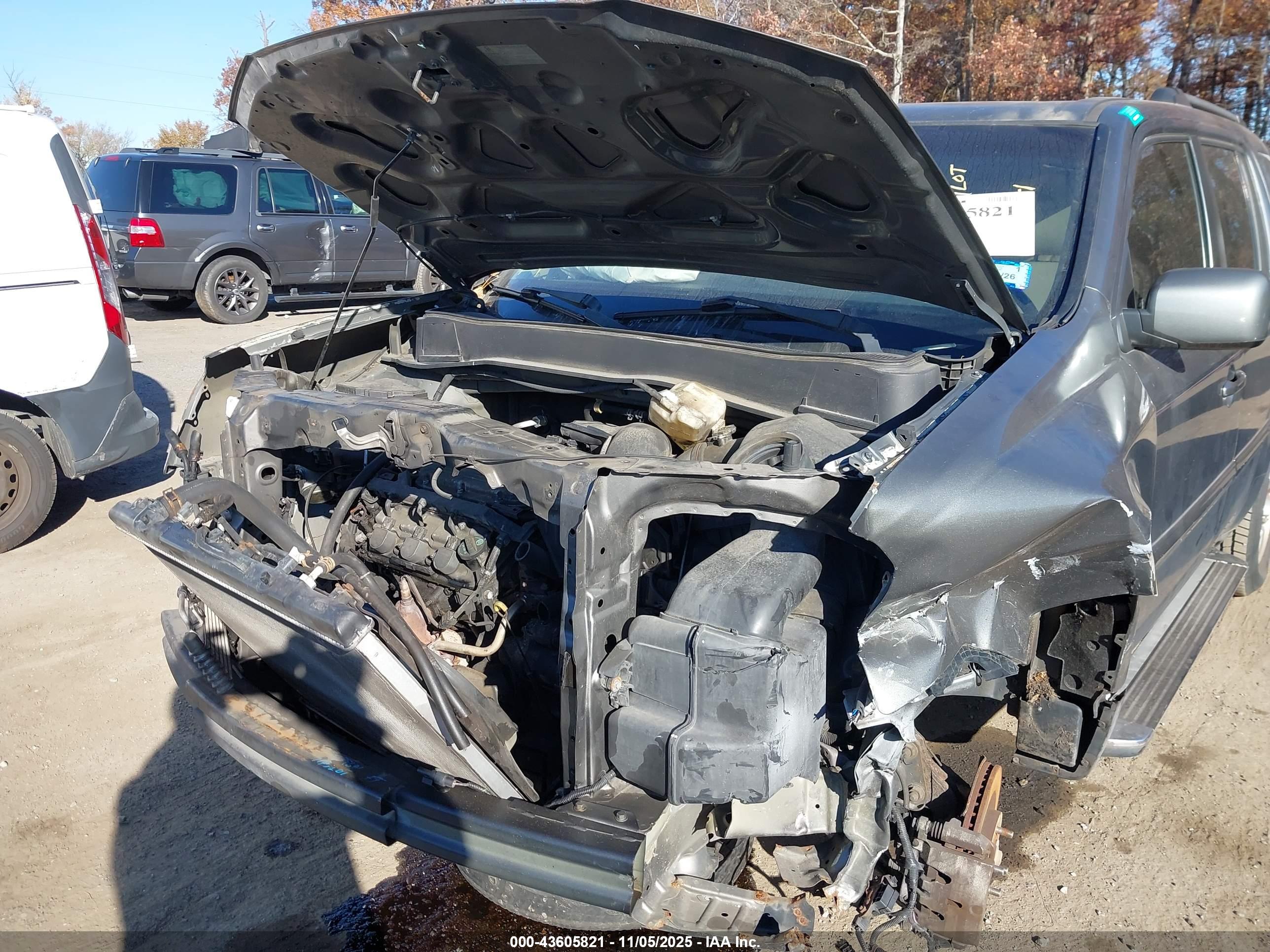 HONDA PILOT image 6