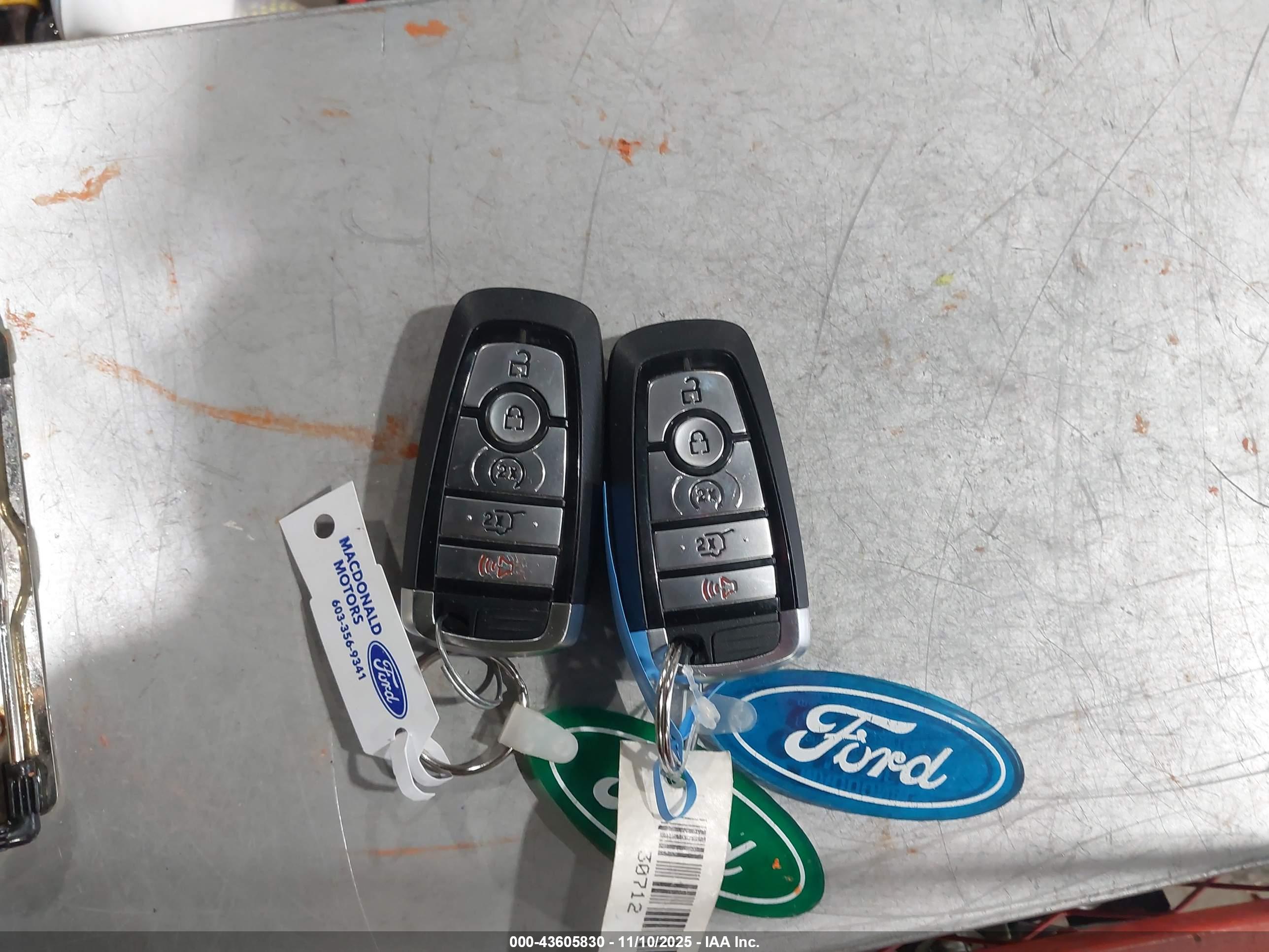 FORD ESCAPE image 11