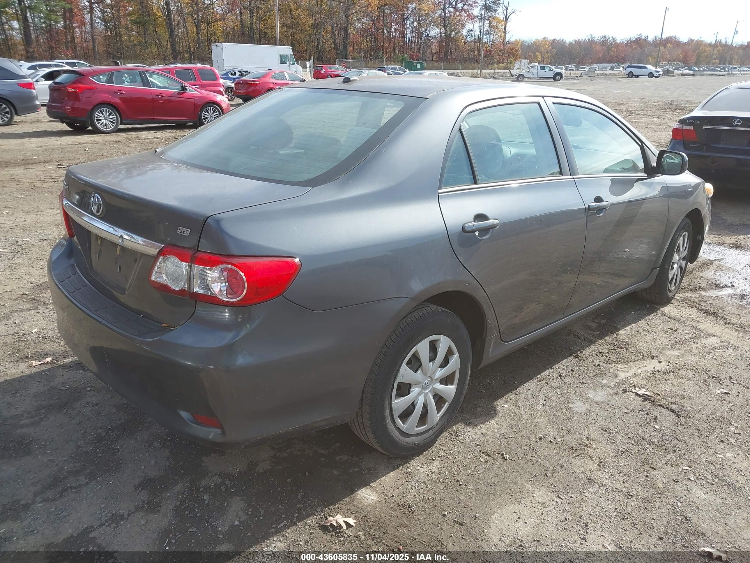 TOYOTA COROLLA image 4
