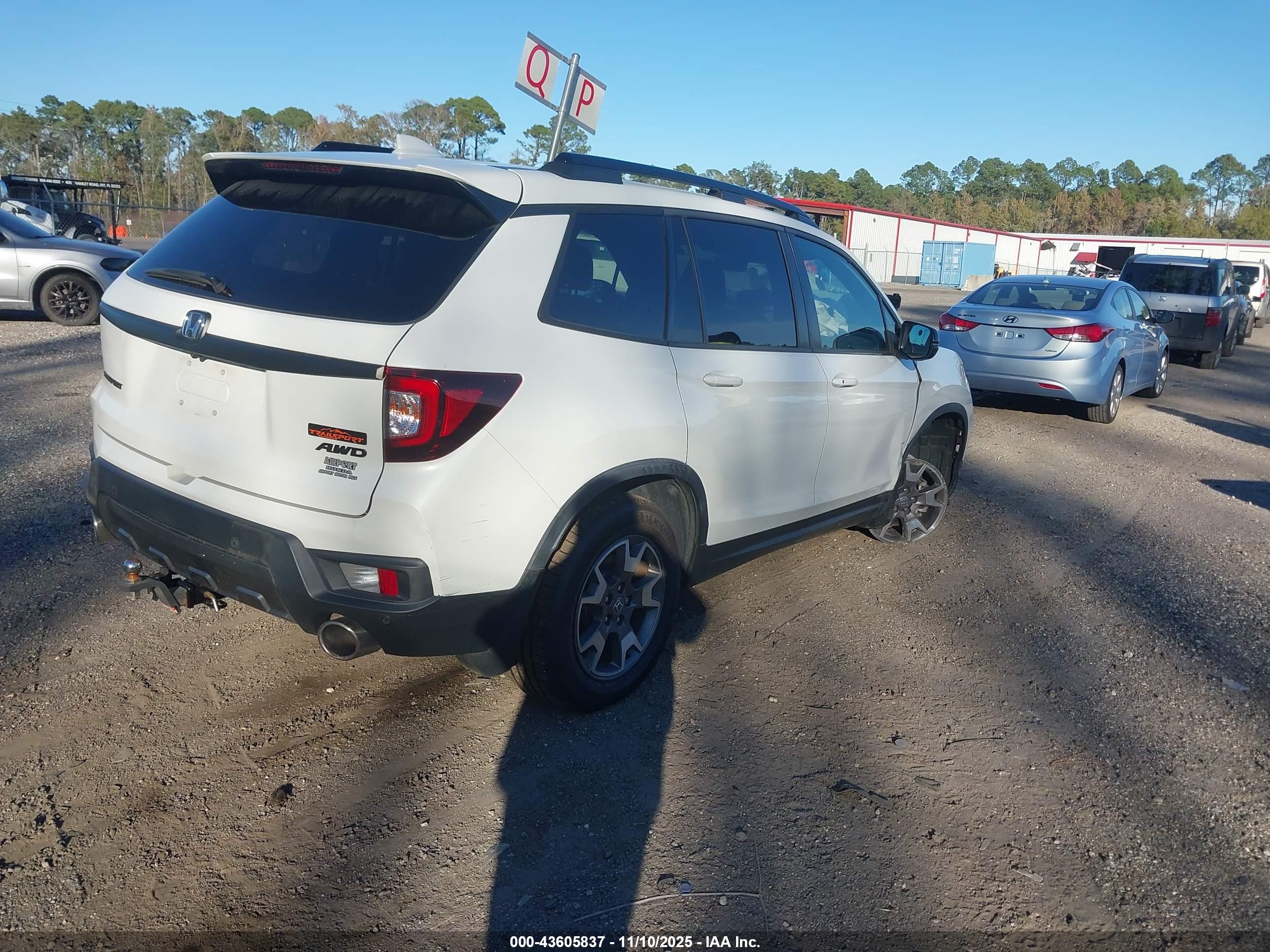 HONDA PASSPORT image 4