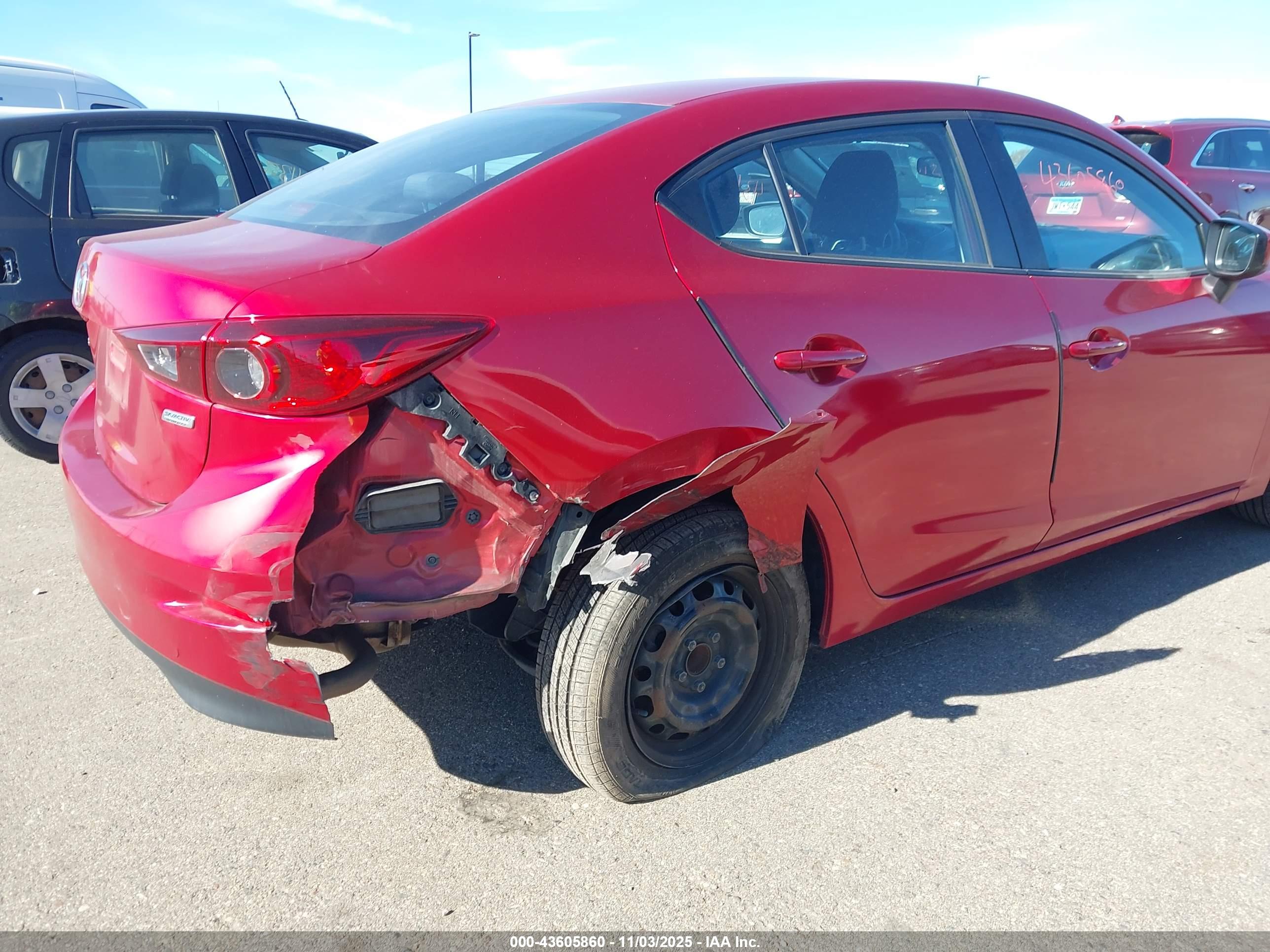 MAZDA MAZDA3 image 6