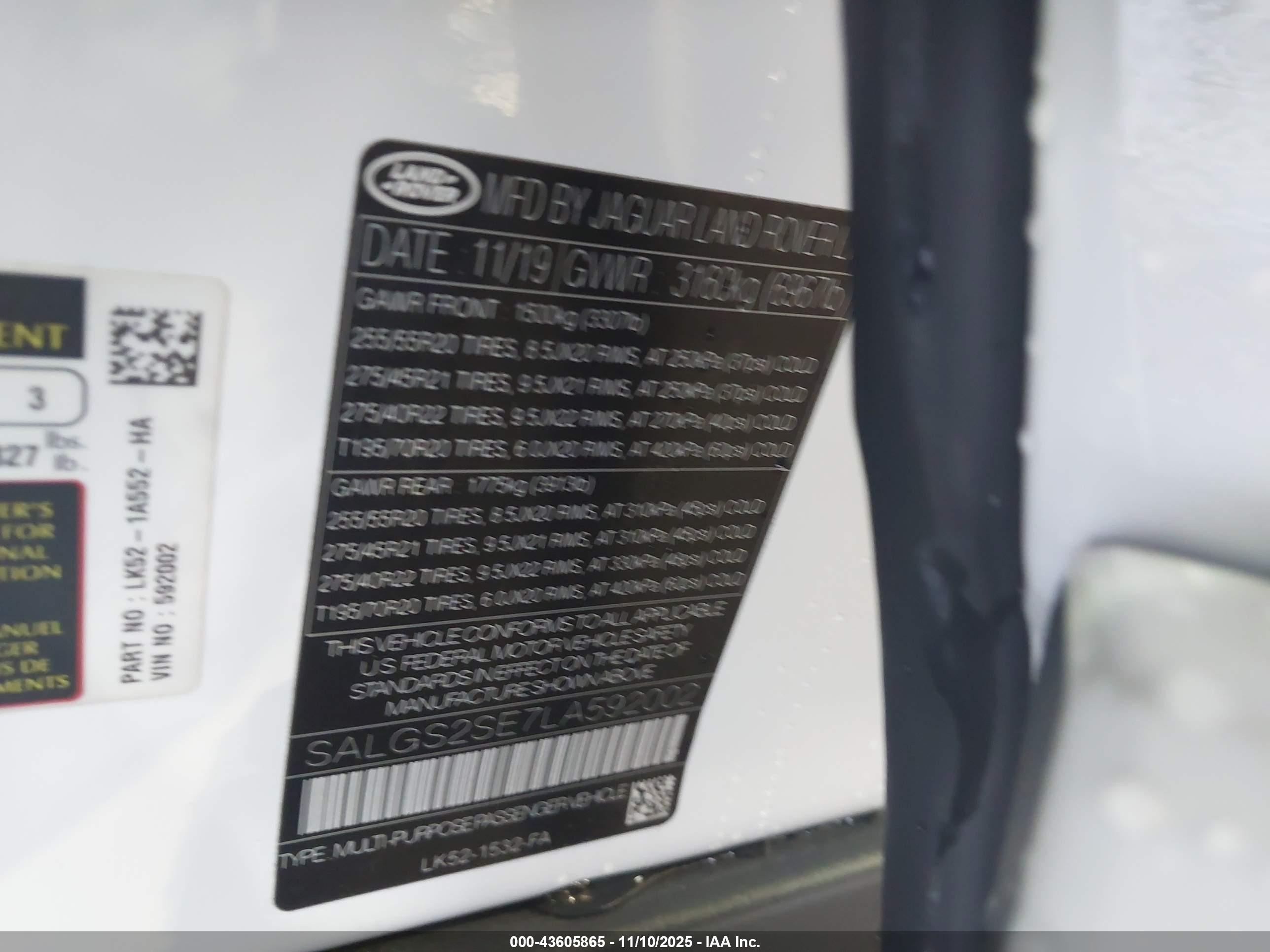 LAND ROVER image 9