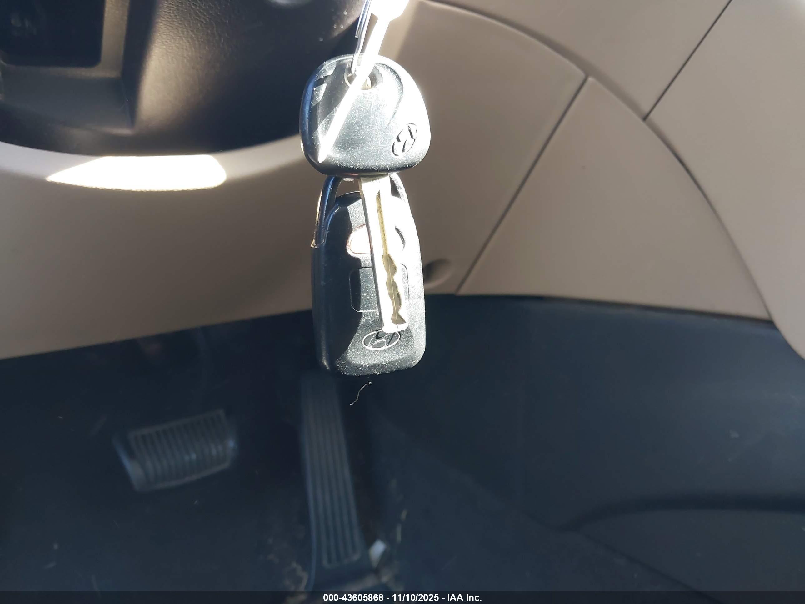 HYUNDAI SONATA image 11
