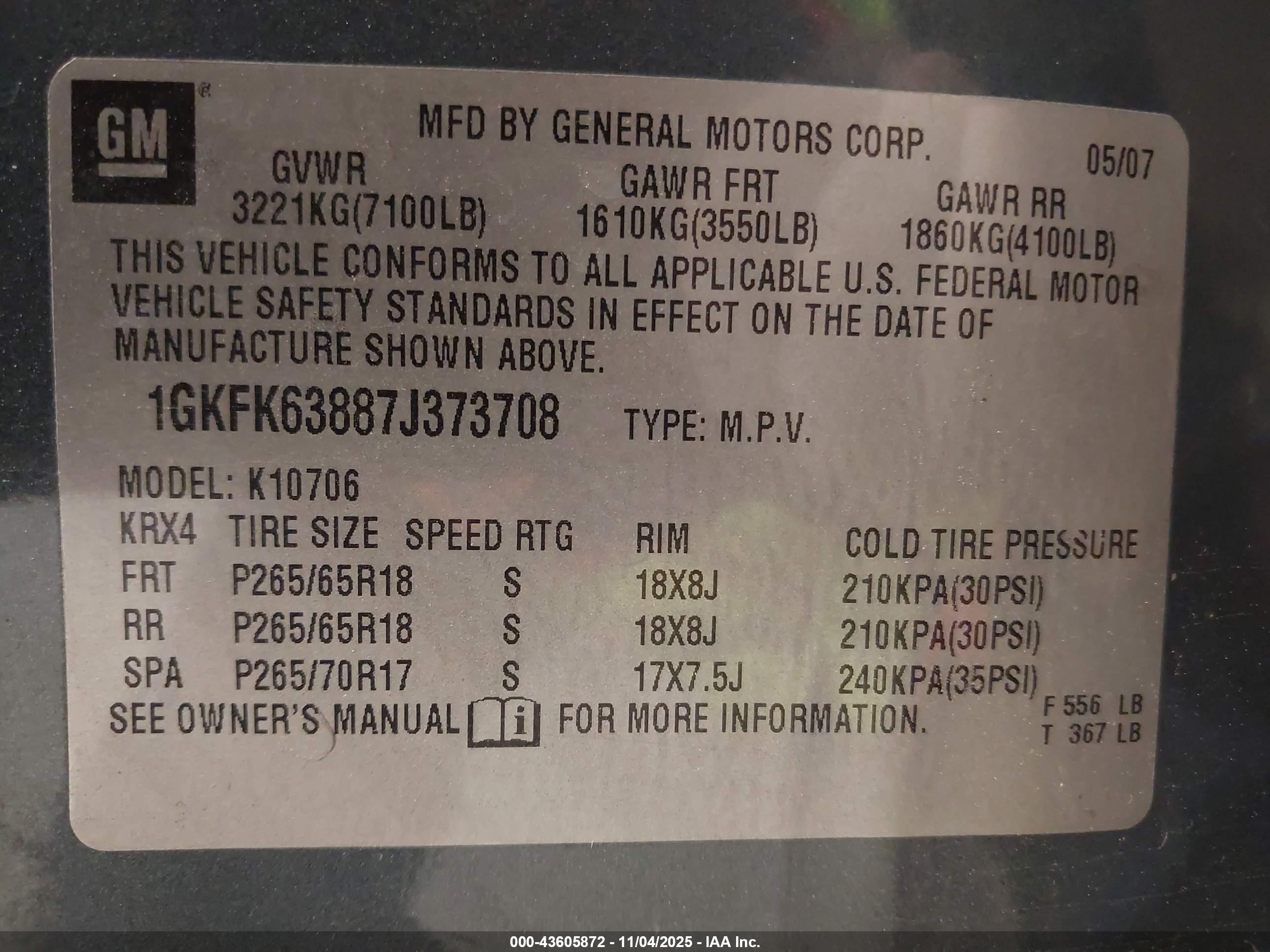 GMC YUKON image 9
