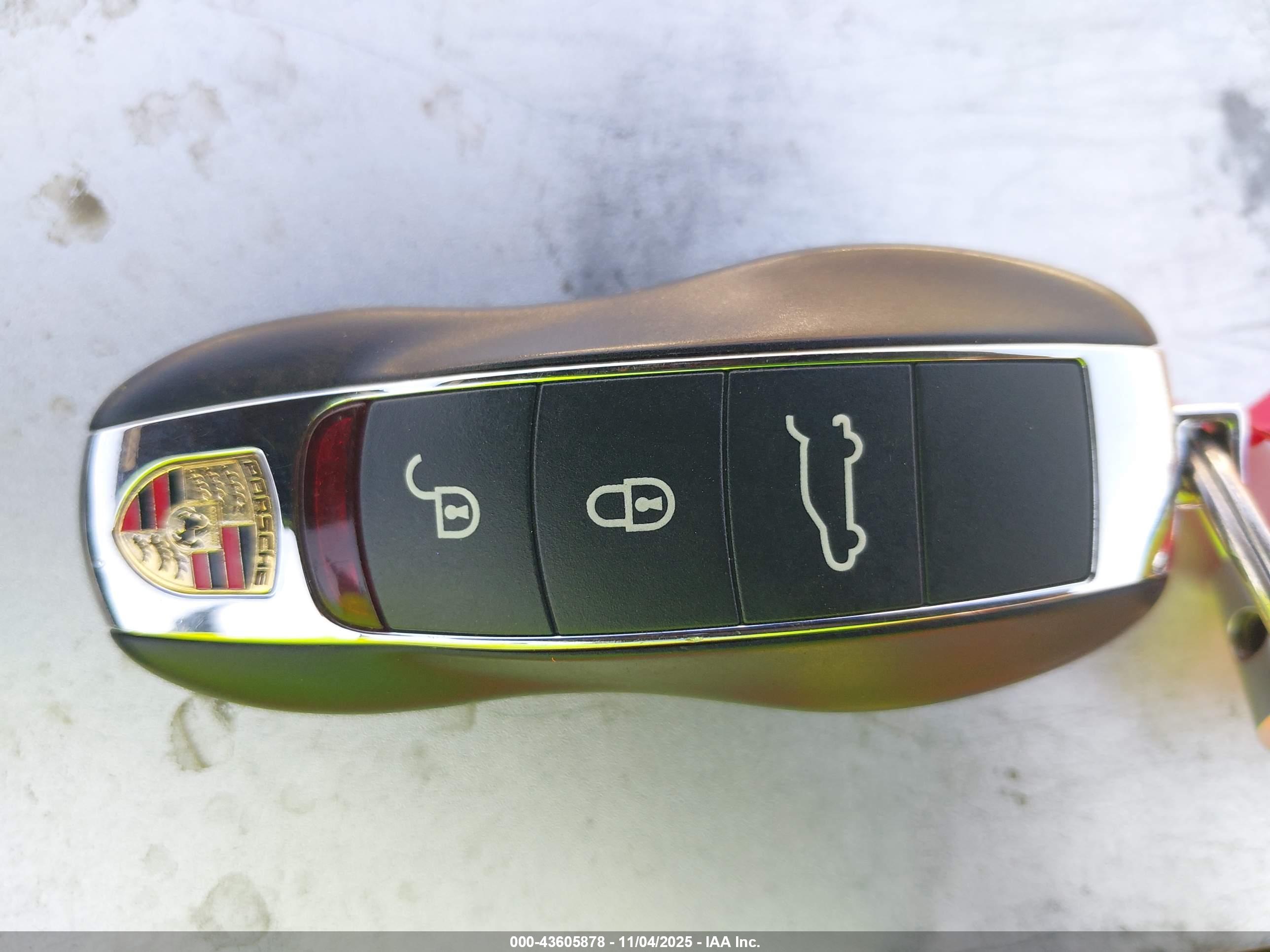 PORSCHE CAYENNE image 11