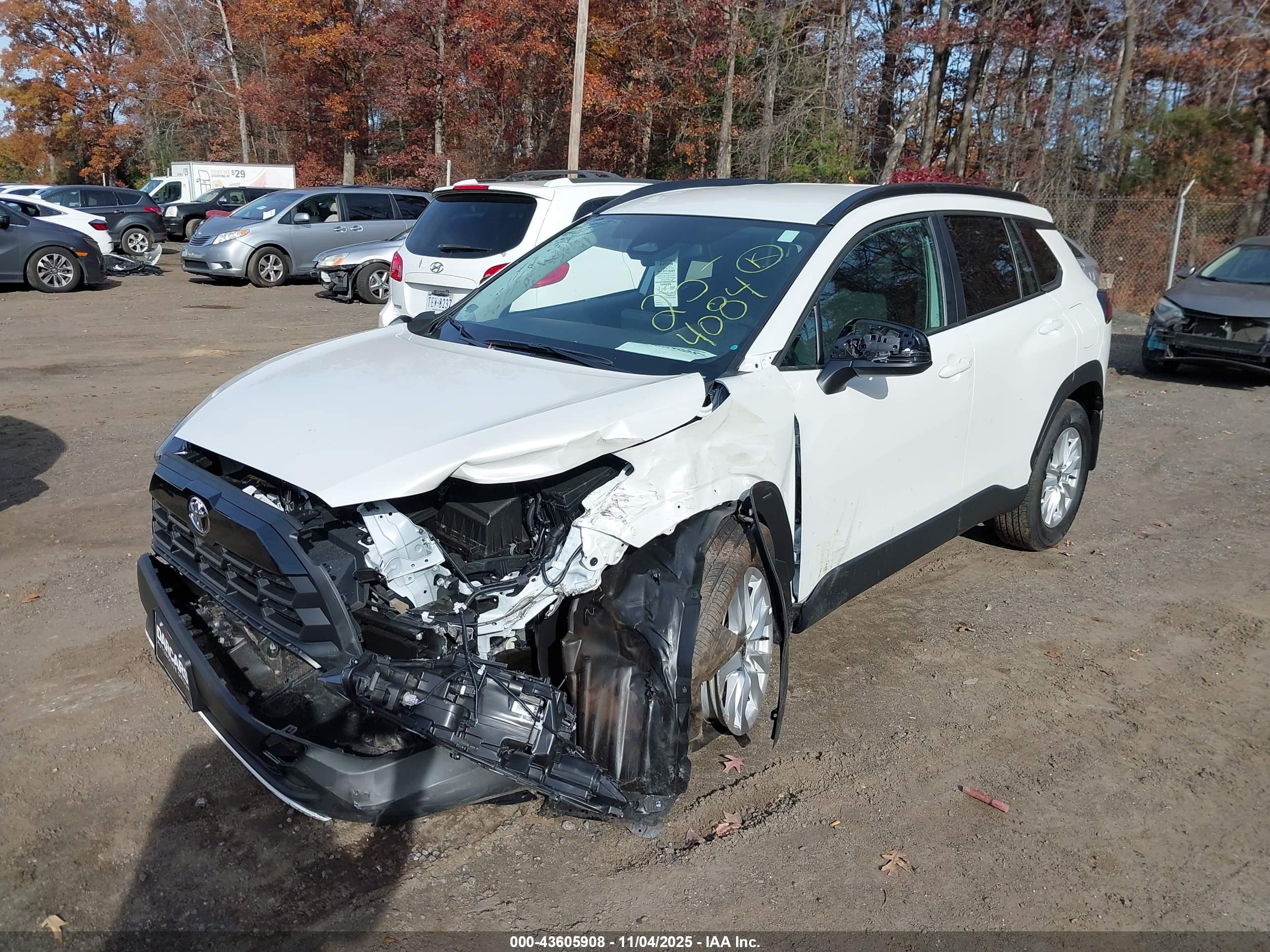 TOYOTA COROLLA image 2