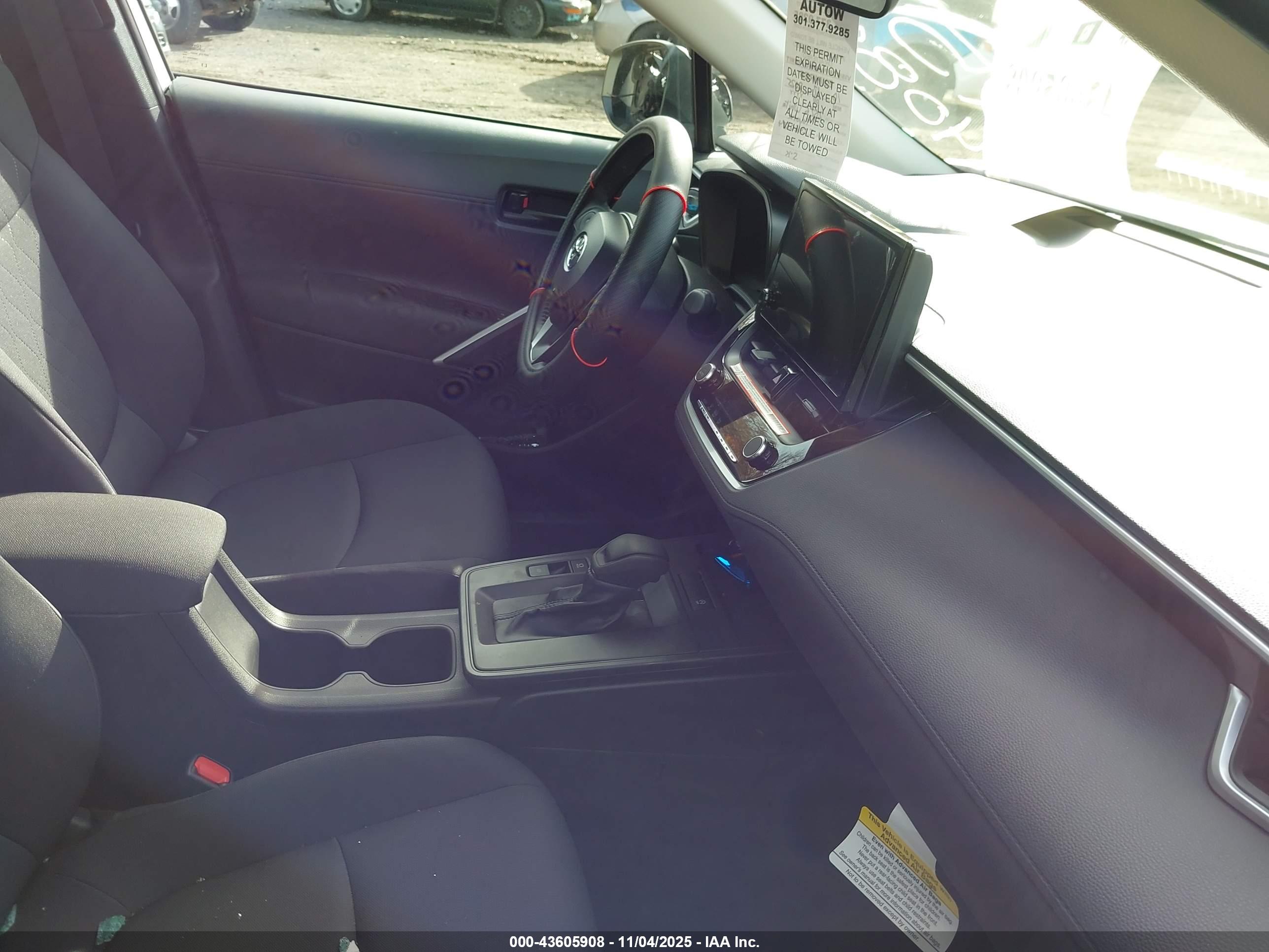 TOYOTA COROLLA image 5