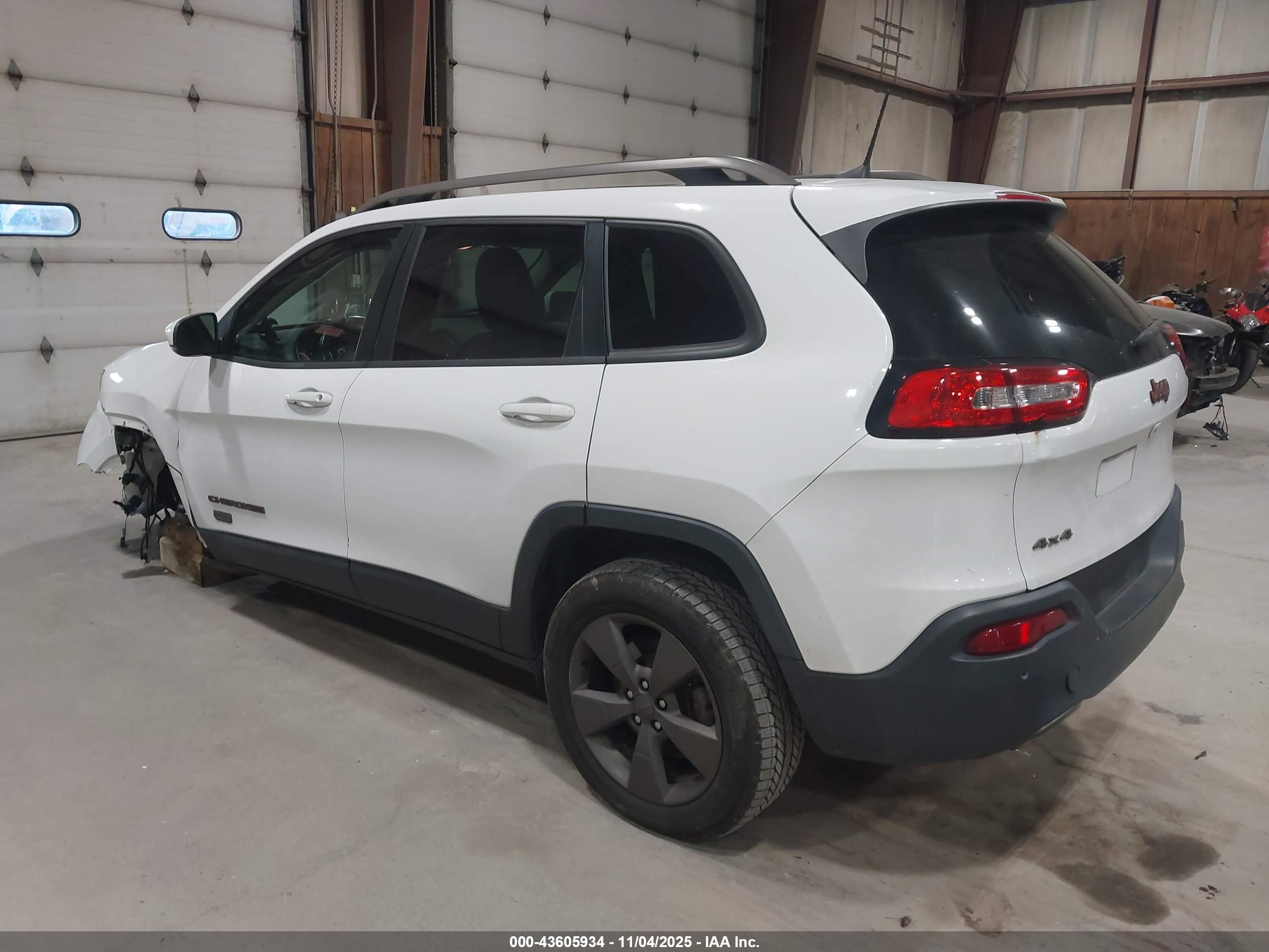 JEEP CHEROKEE image 3