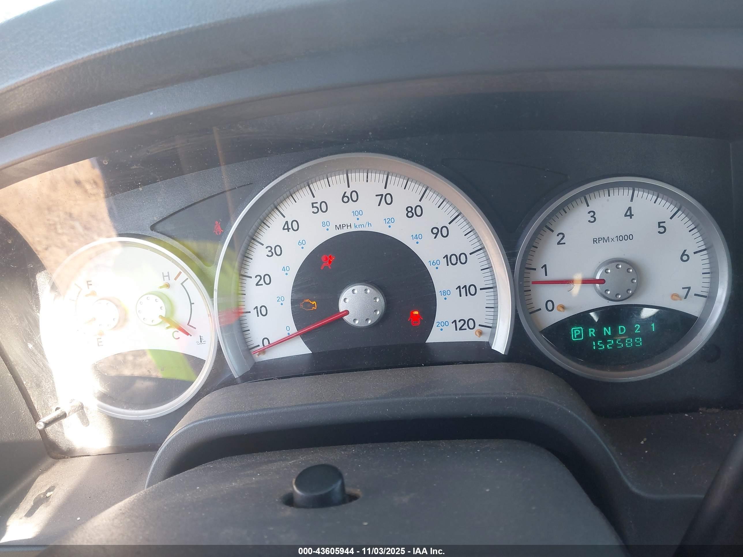 DODGE DAKOTA image 7