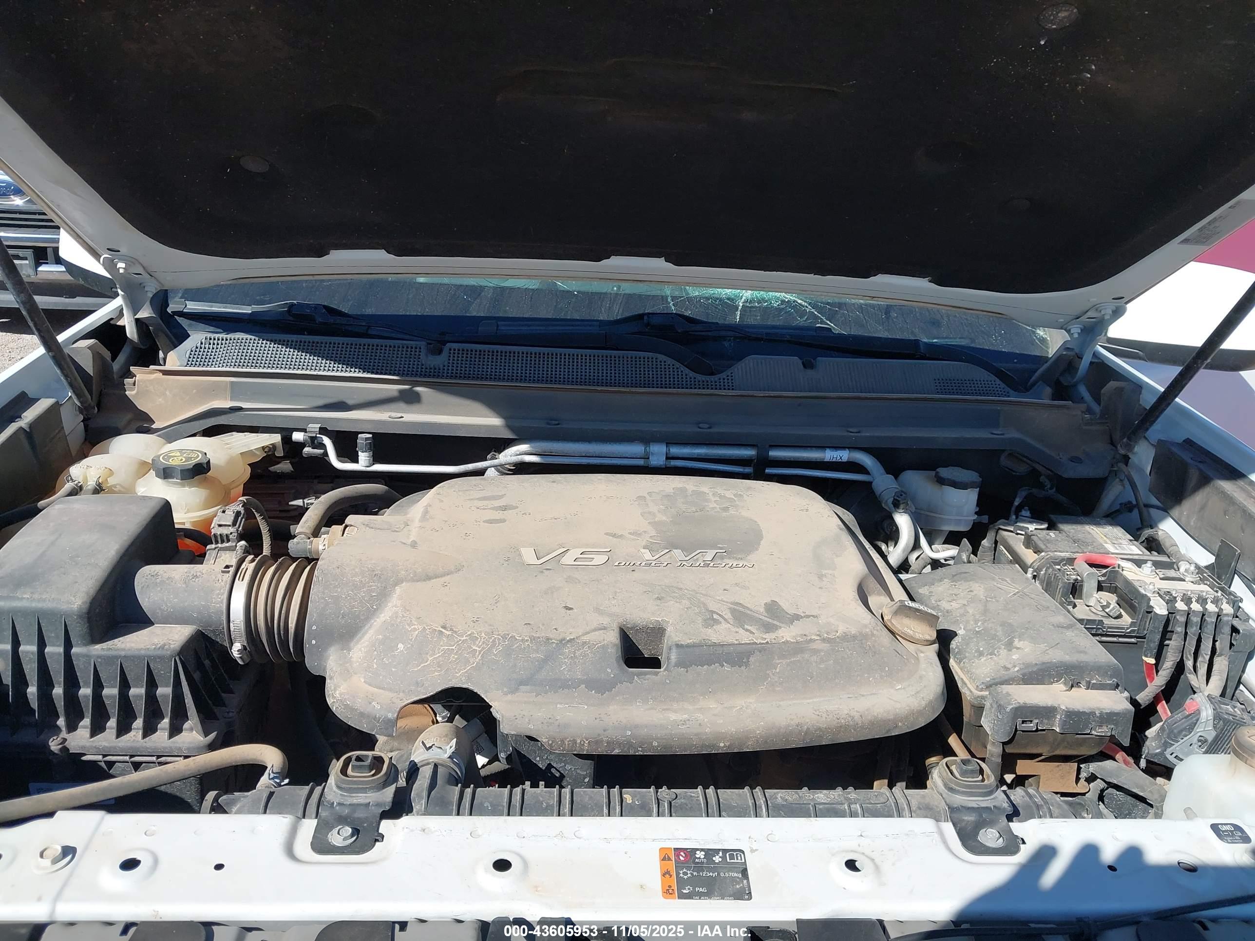 CHEVROLET COLORADO image 10
