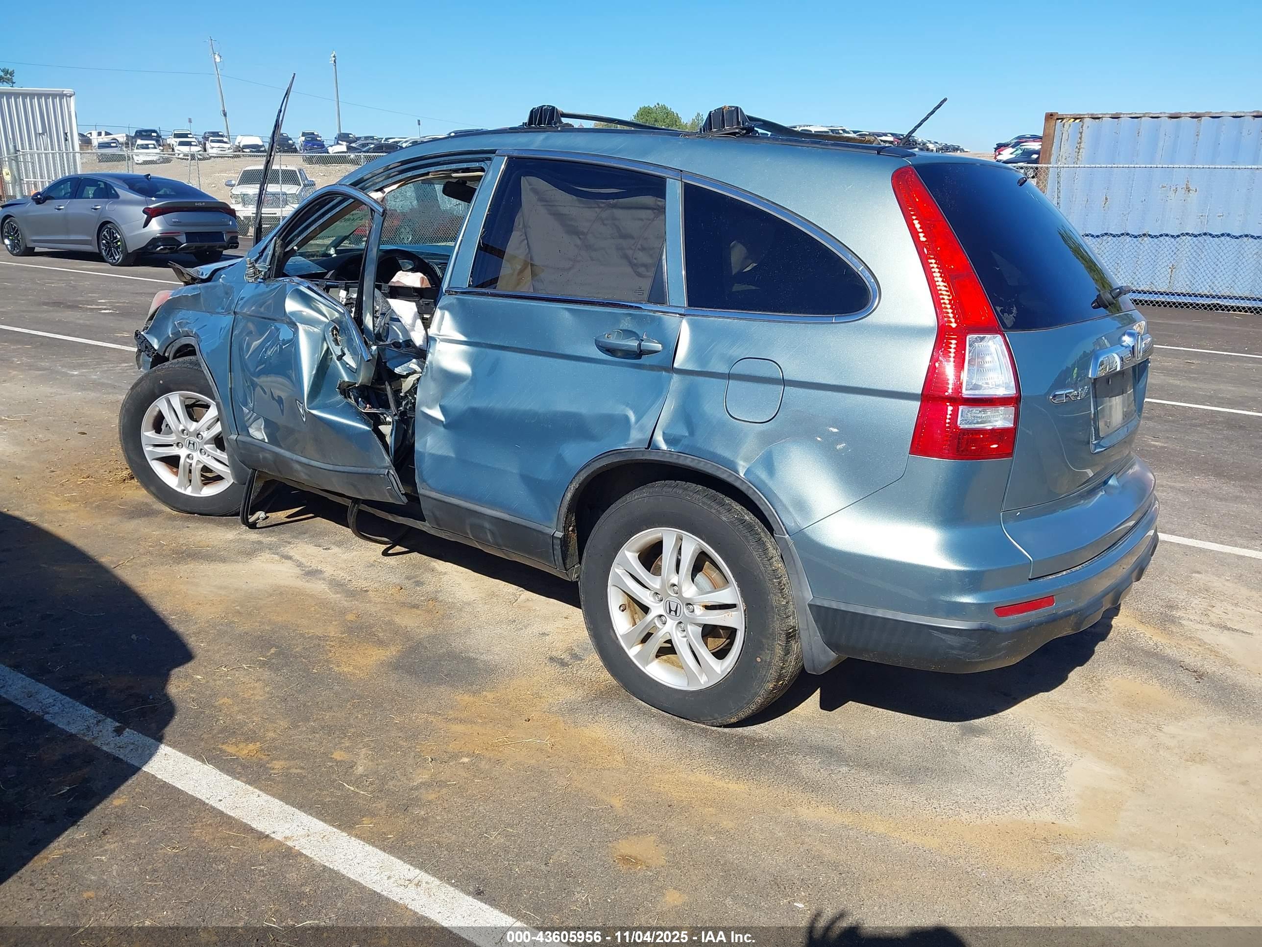 HONDA CR-V image 3