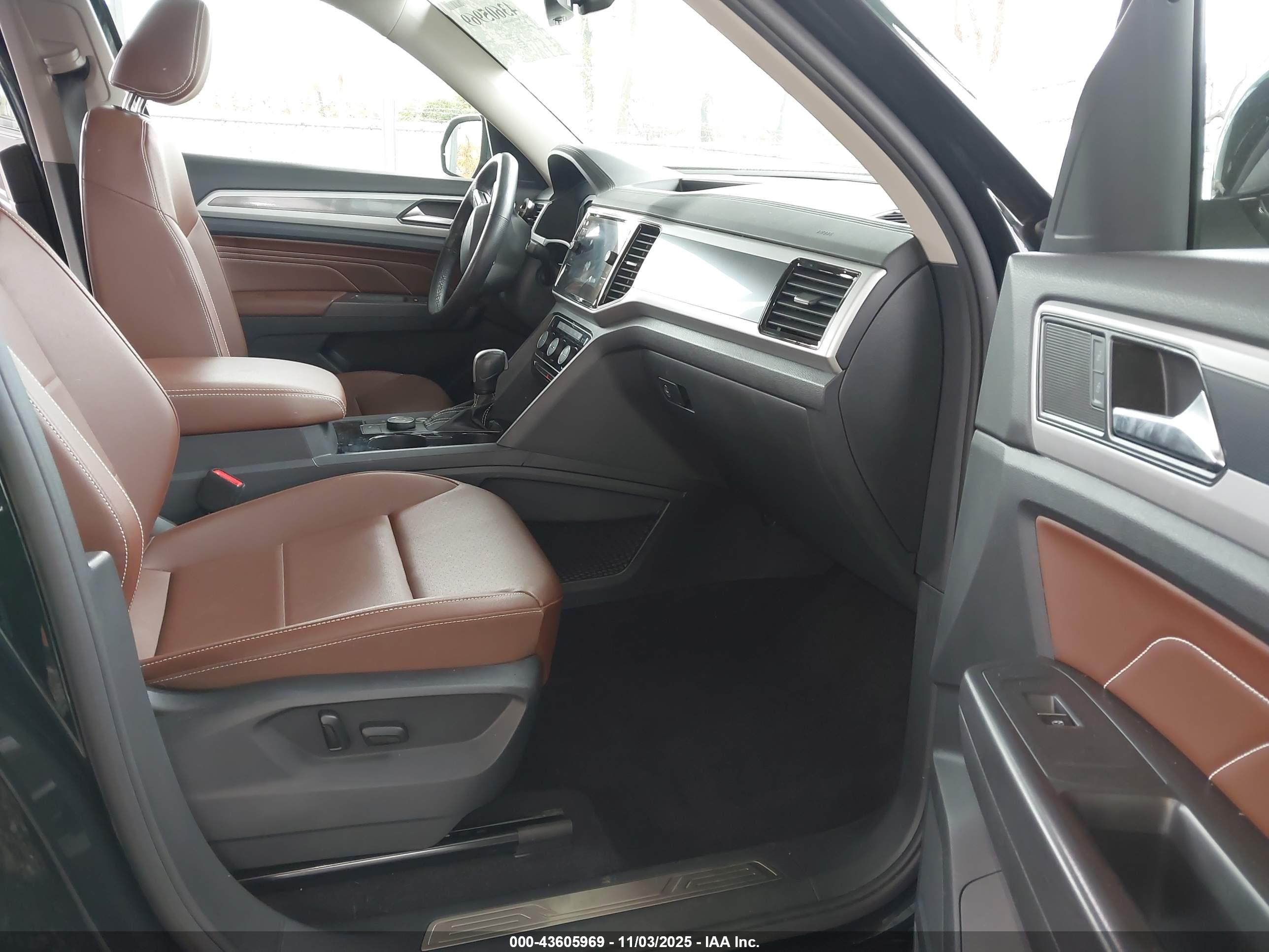 VOLKSWAGEN ATLAS image 5
