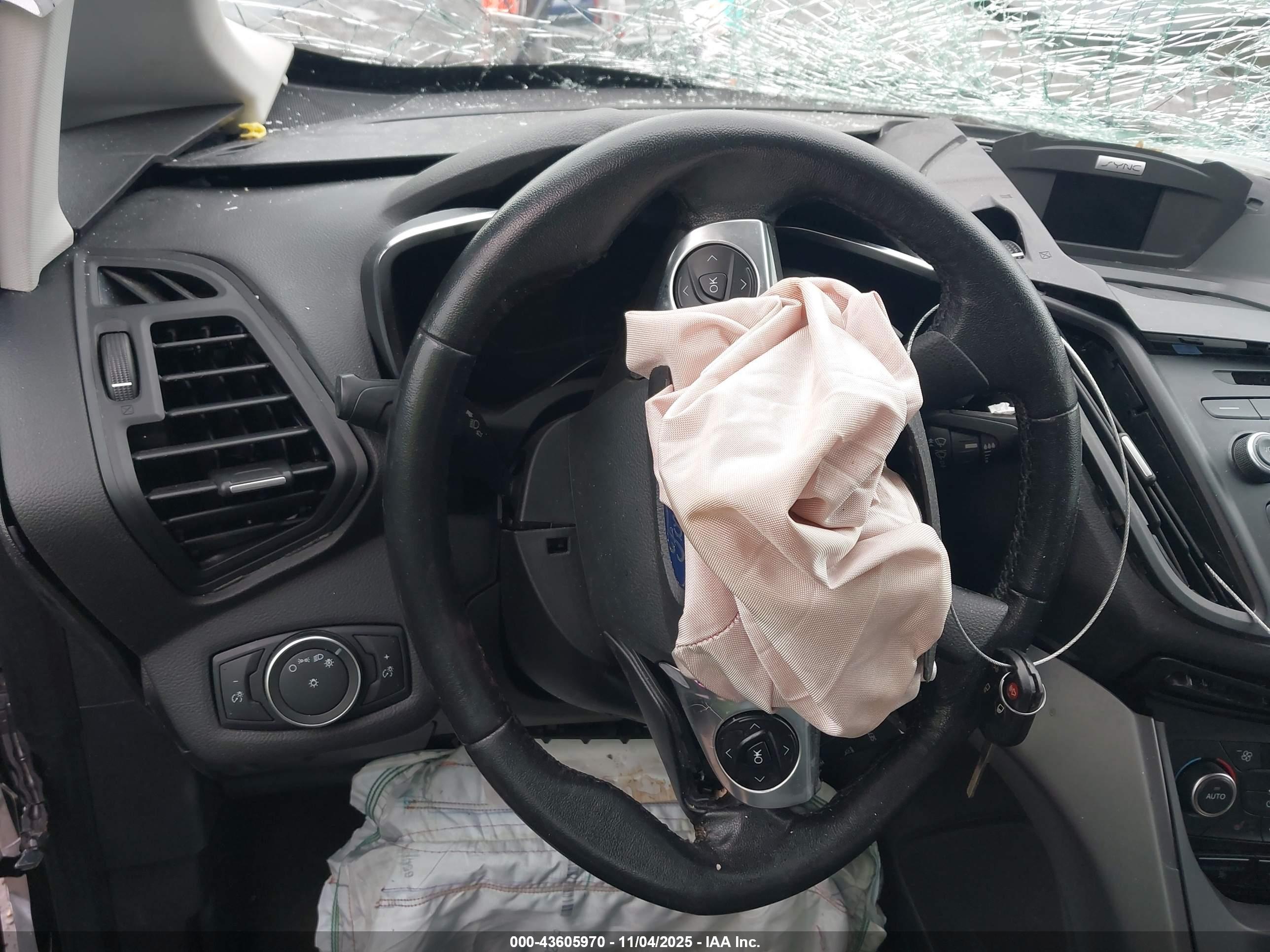 FORD C-MAX image 7