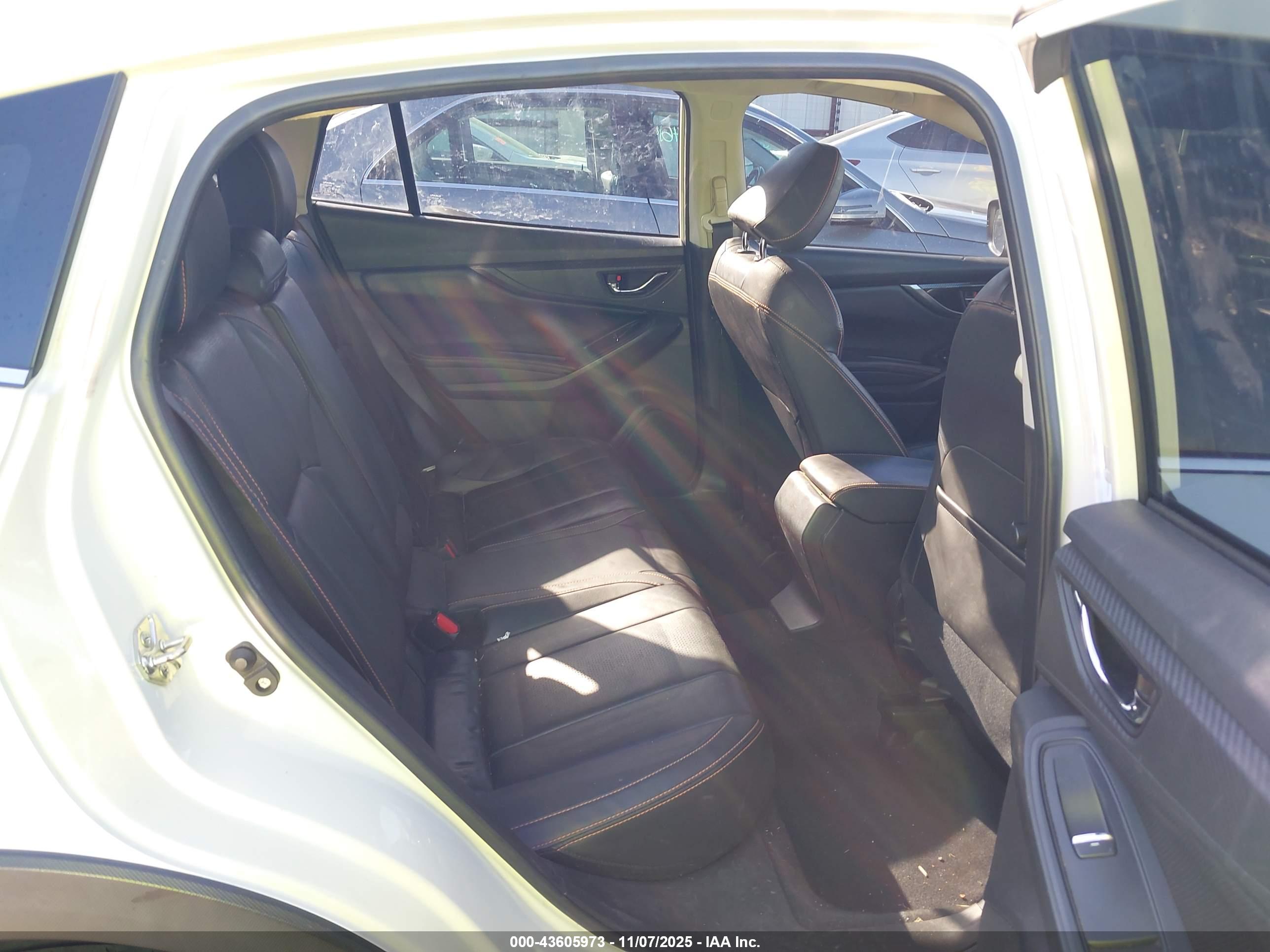 SUBARU CROSSTREK image 8