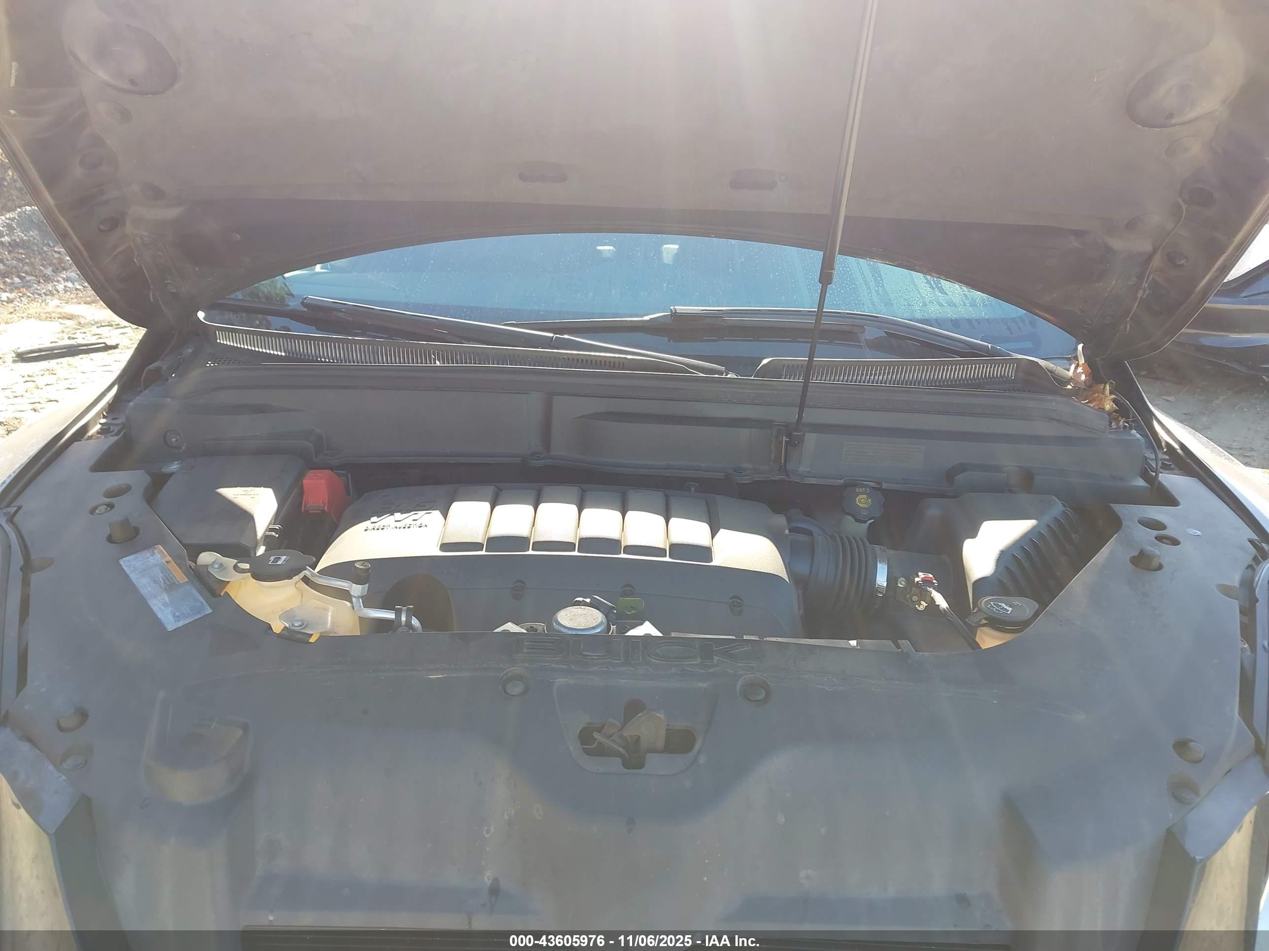 BUICK ENCLAVE image 10