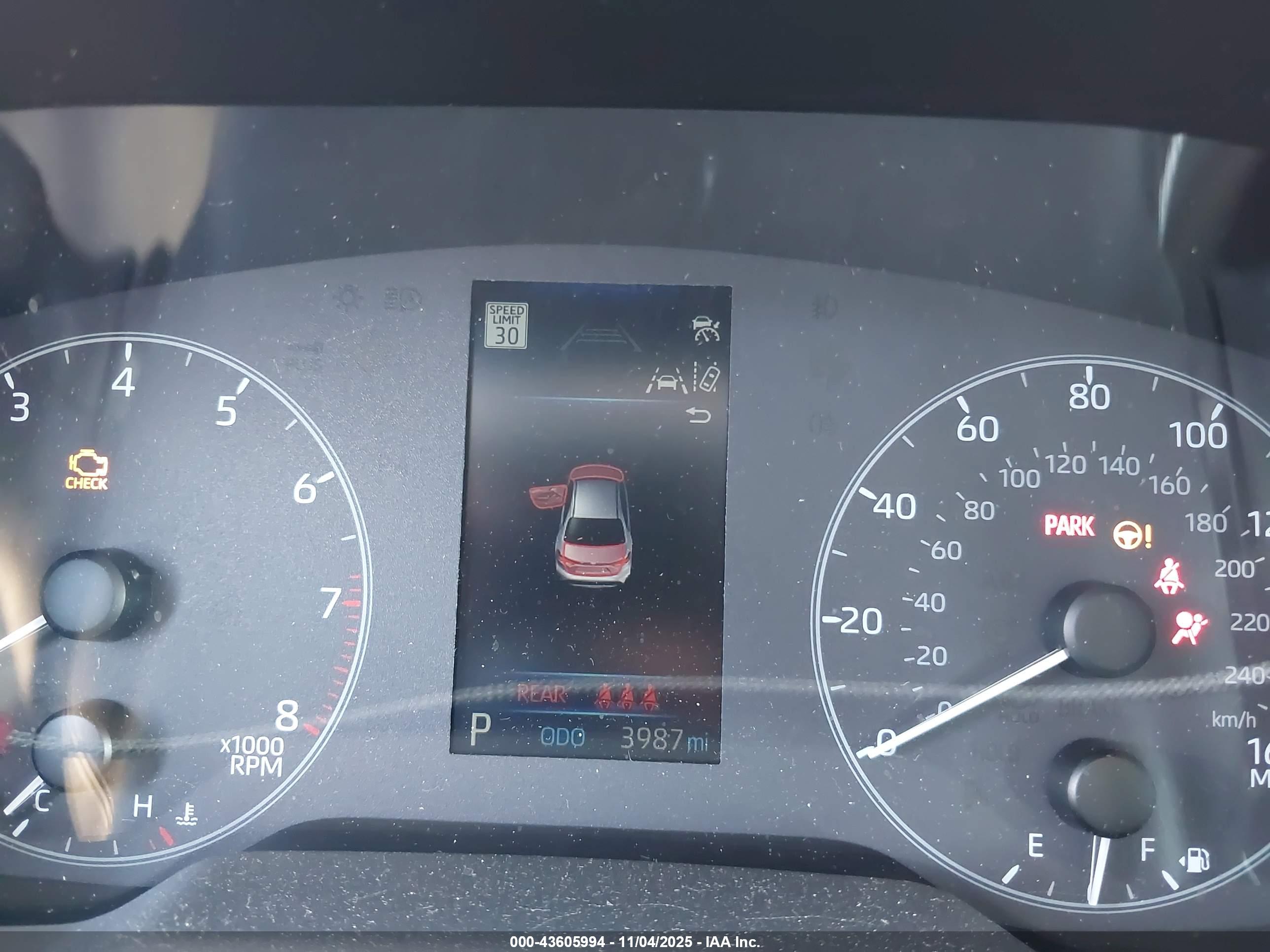 TOYOTA COROLLA image 7