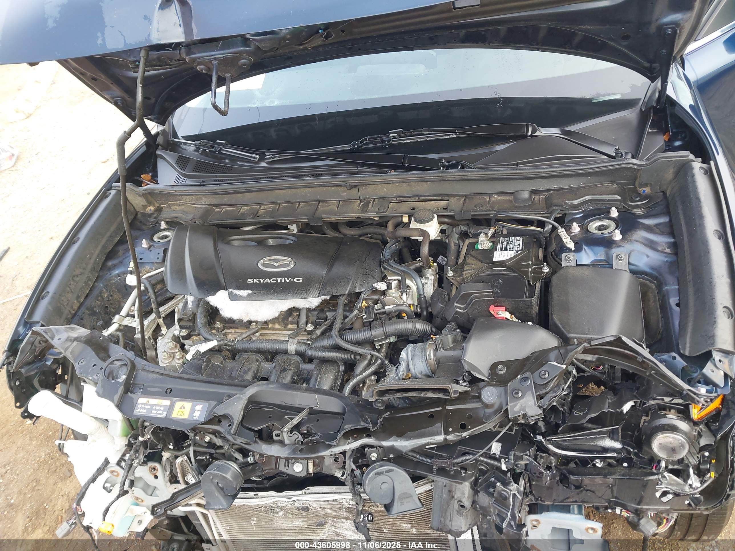 MAZDA CX-30 image 10