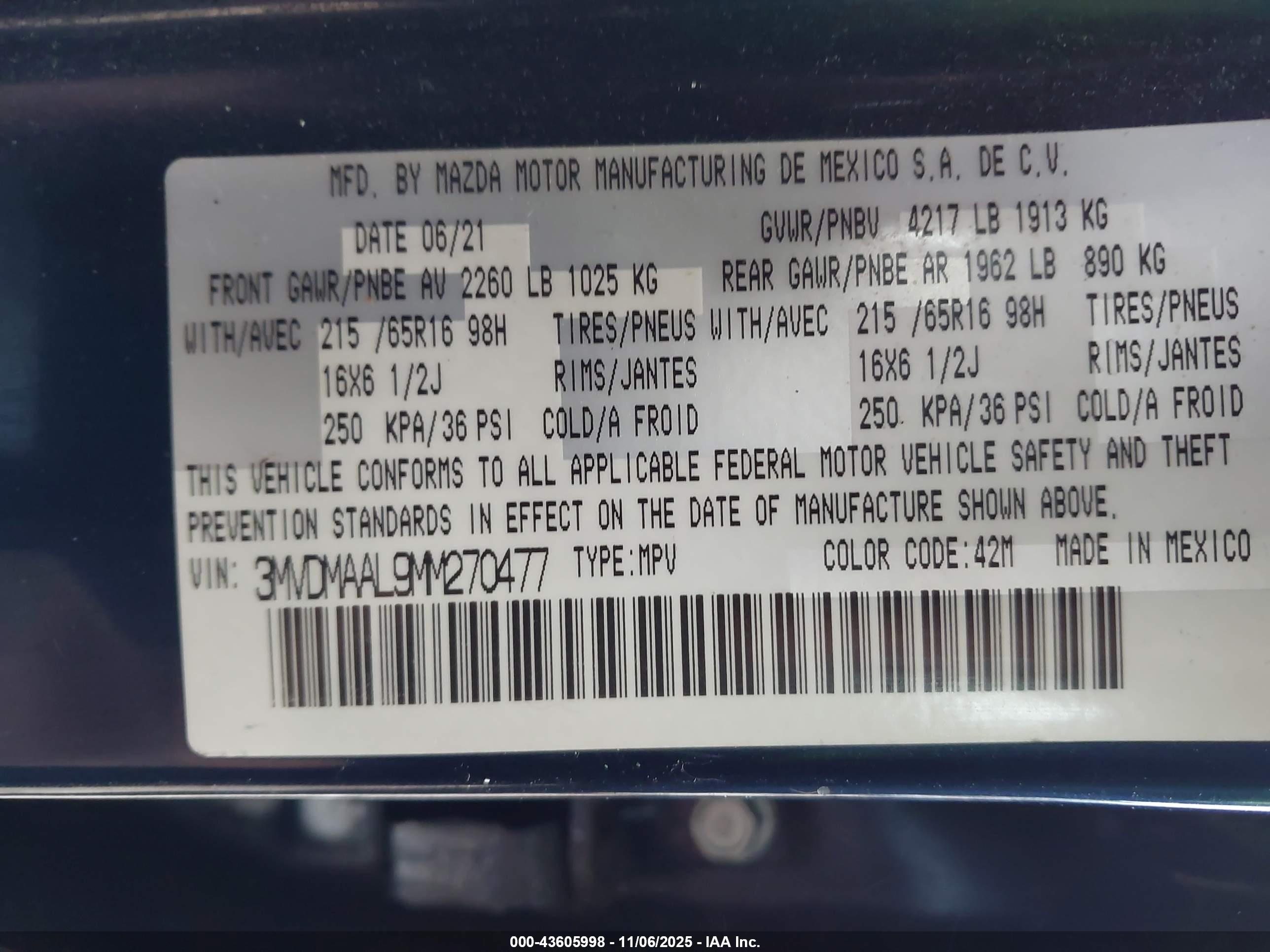 MAZDA CX-30 image 9
