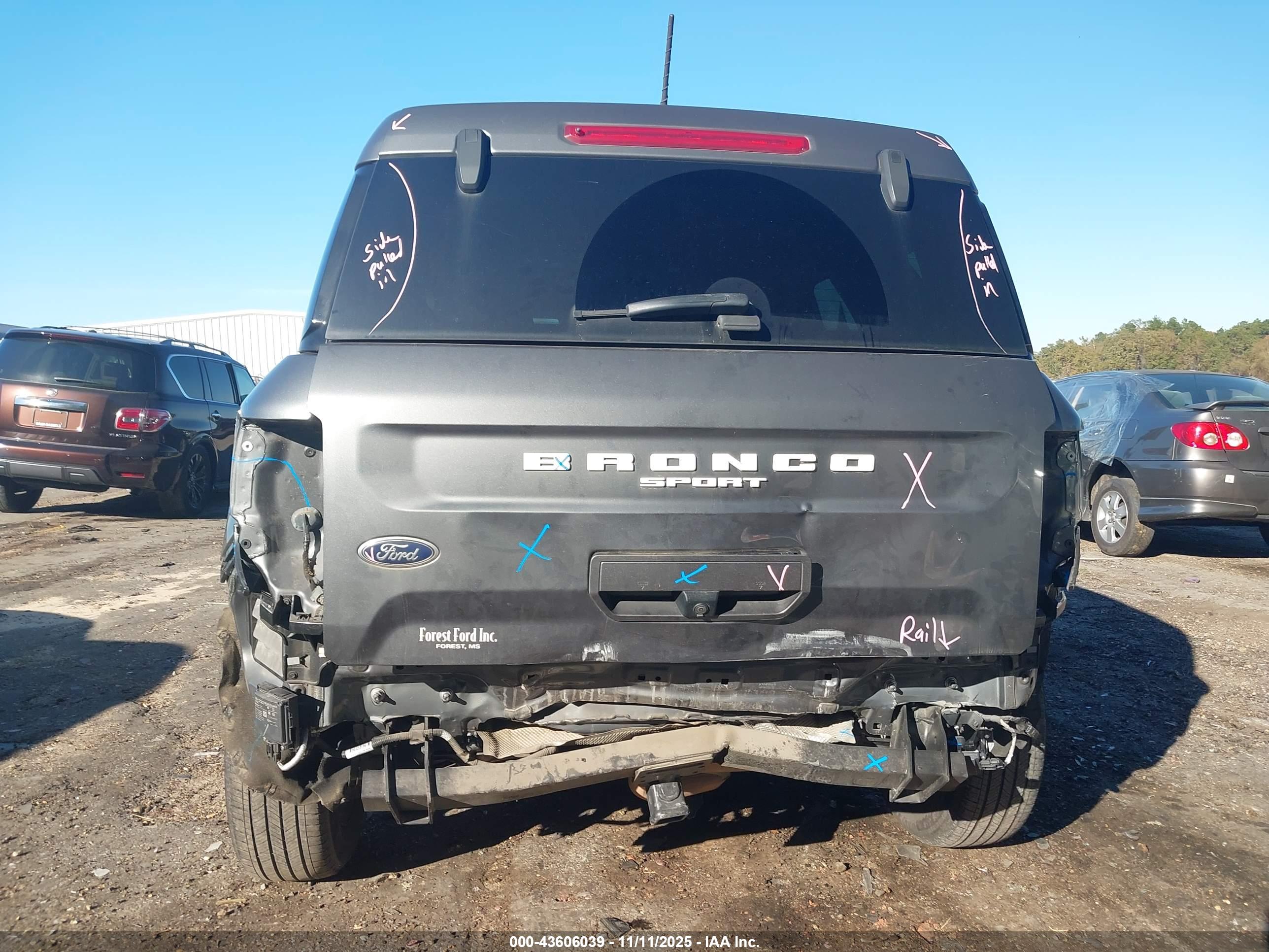 FORD BRONCO image 6