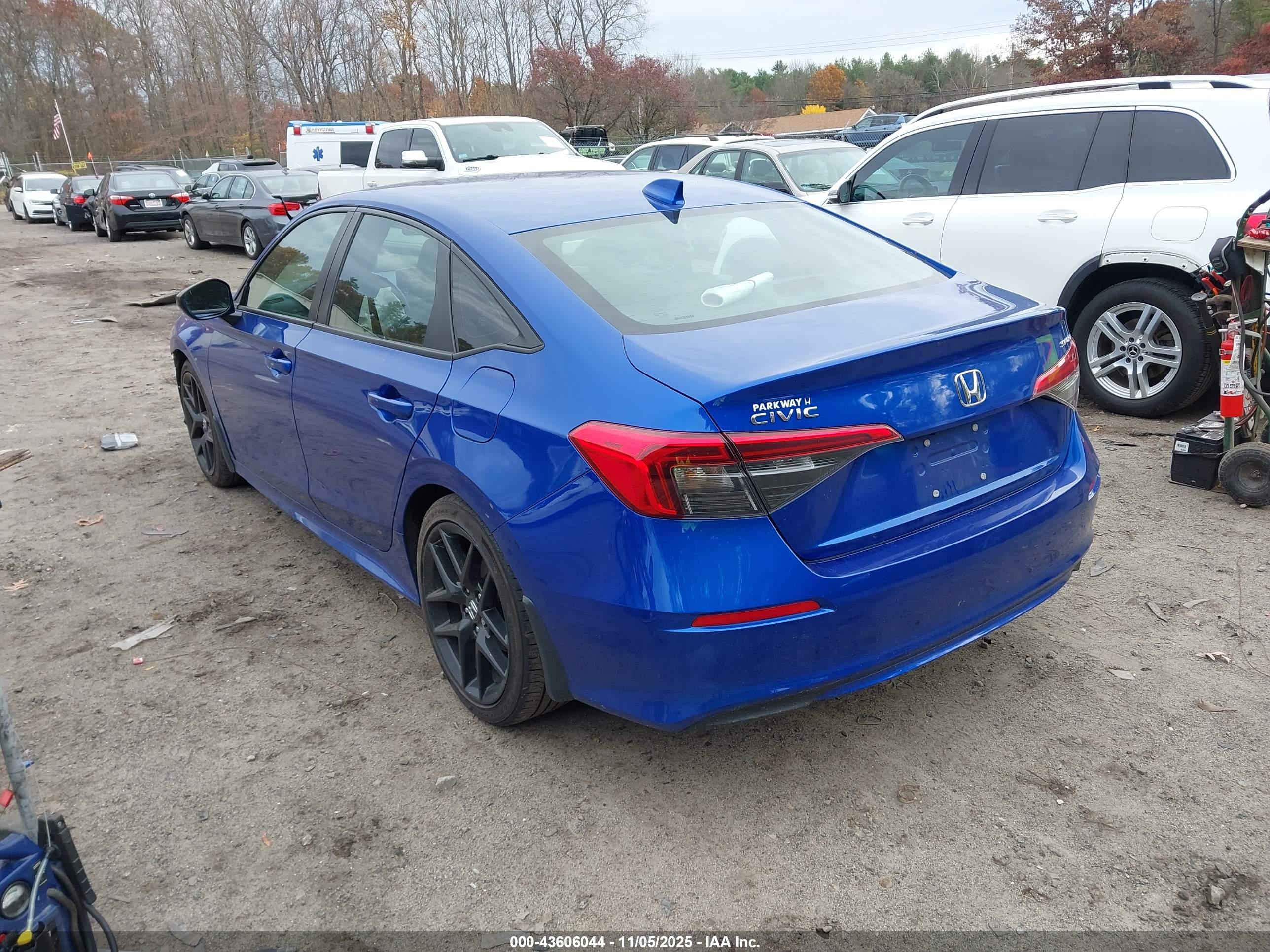 HONDA CIVIC image 3