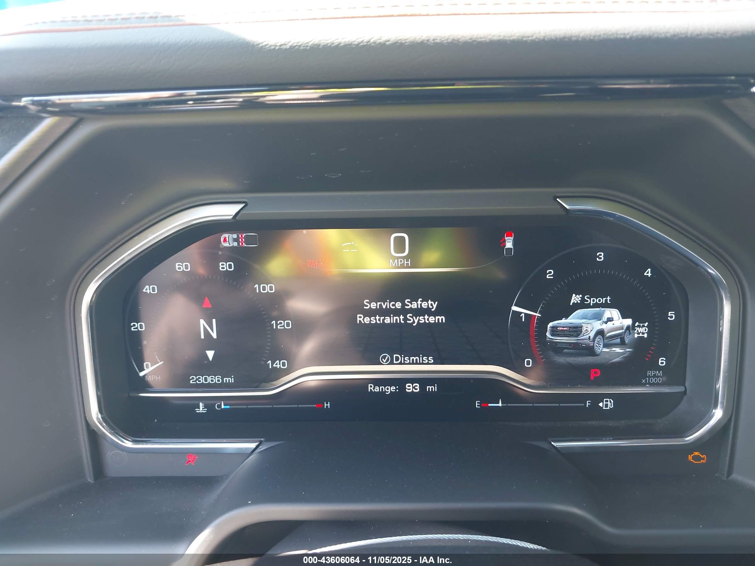 GMC SIERRA image 7