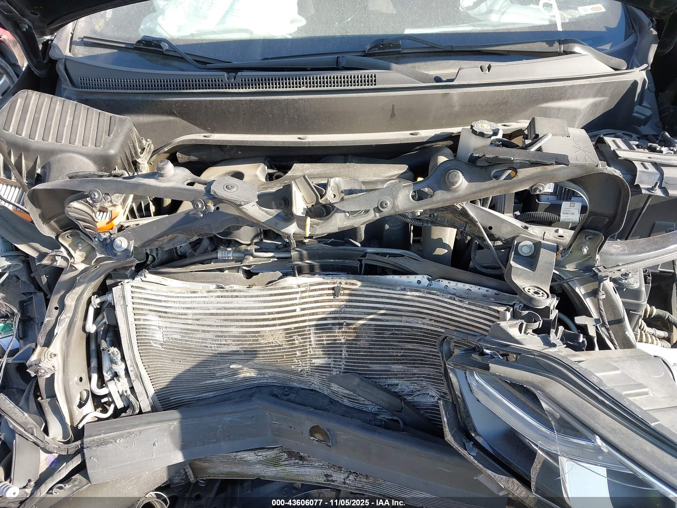CHEVROLET EQUINOX image 10