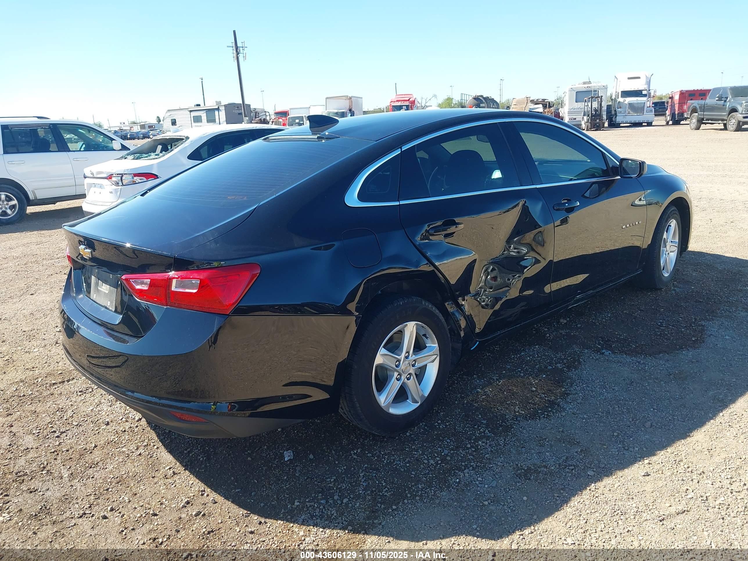 CHEVROLET MALIBU image 4
