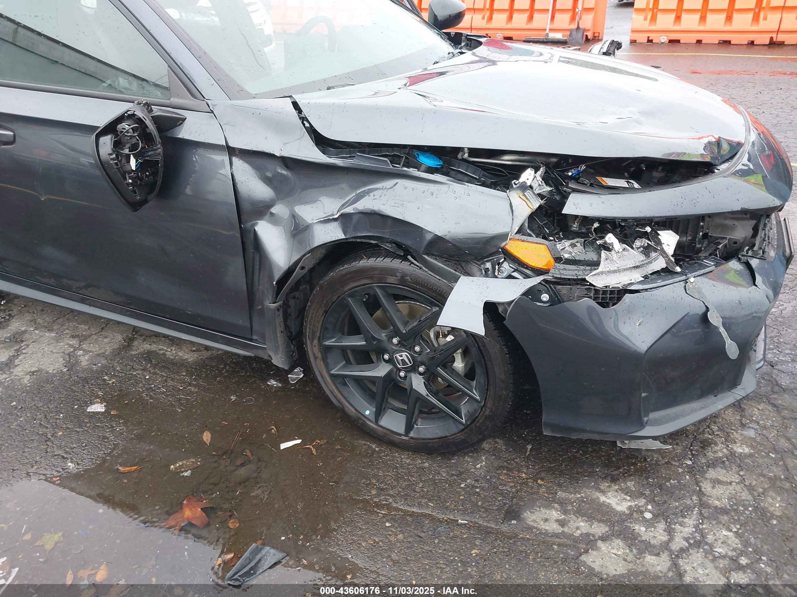 HONDA CIVIC image 6