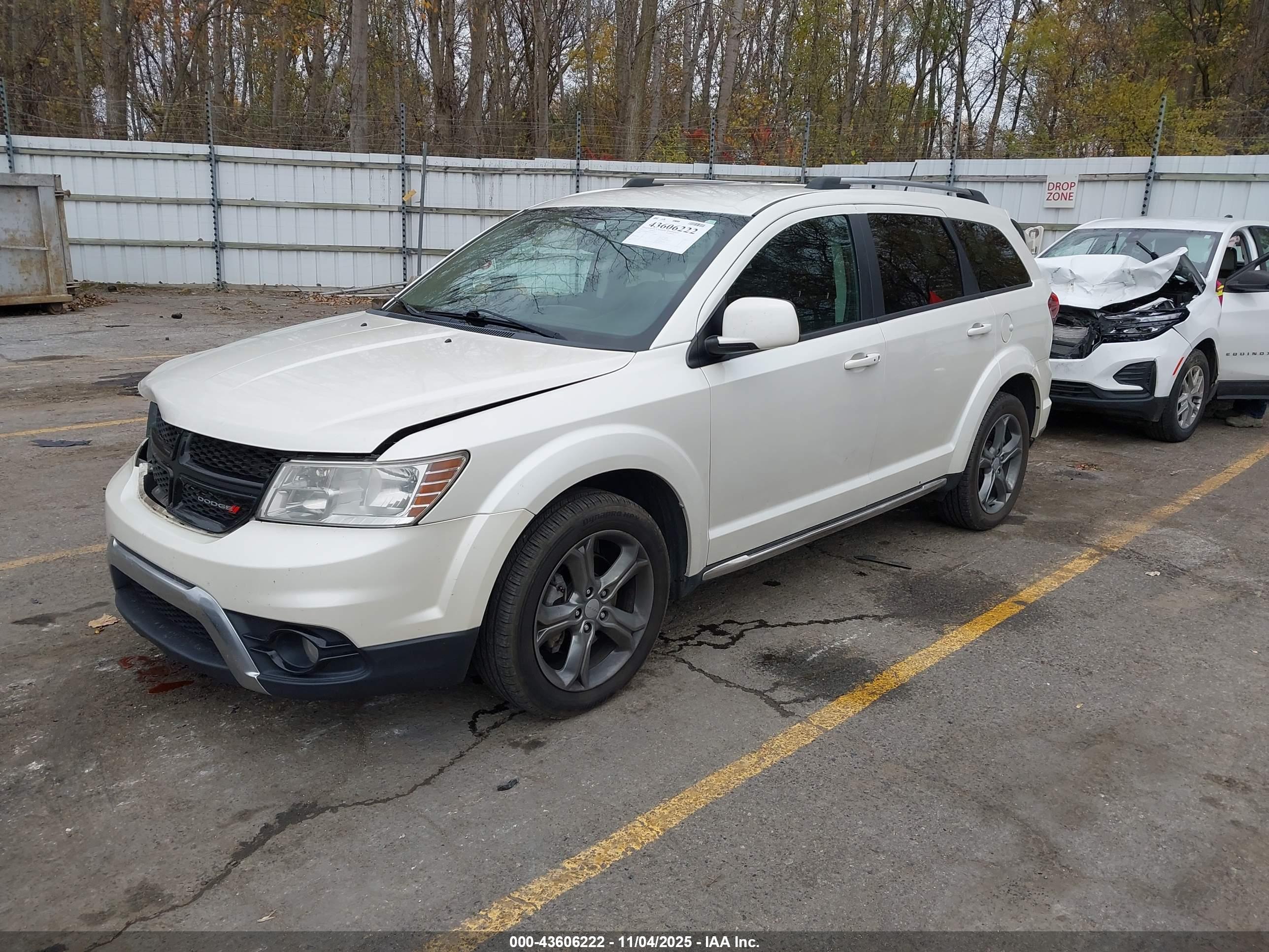 DODGE JOURNEY image 2