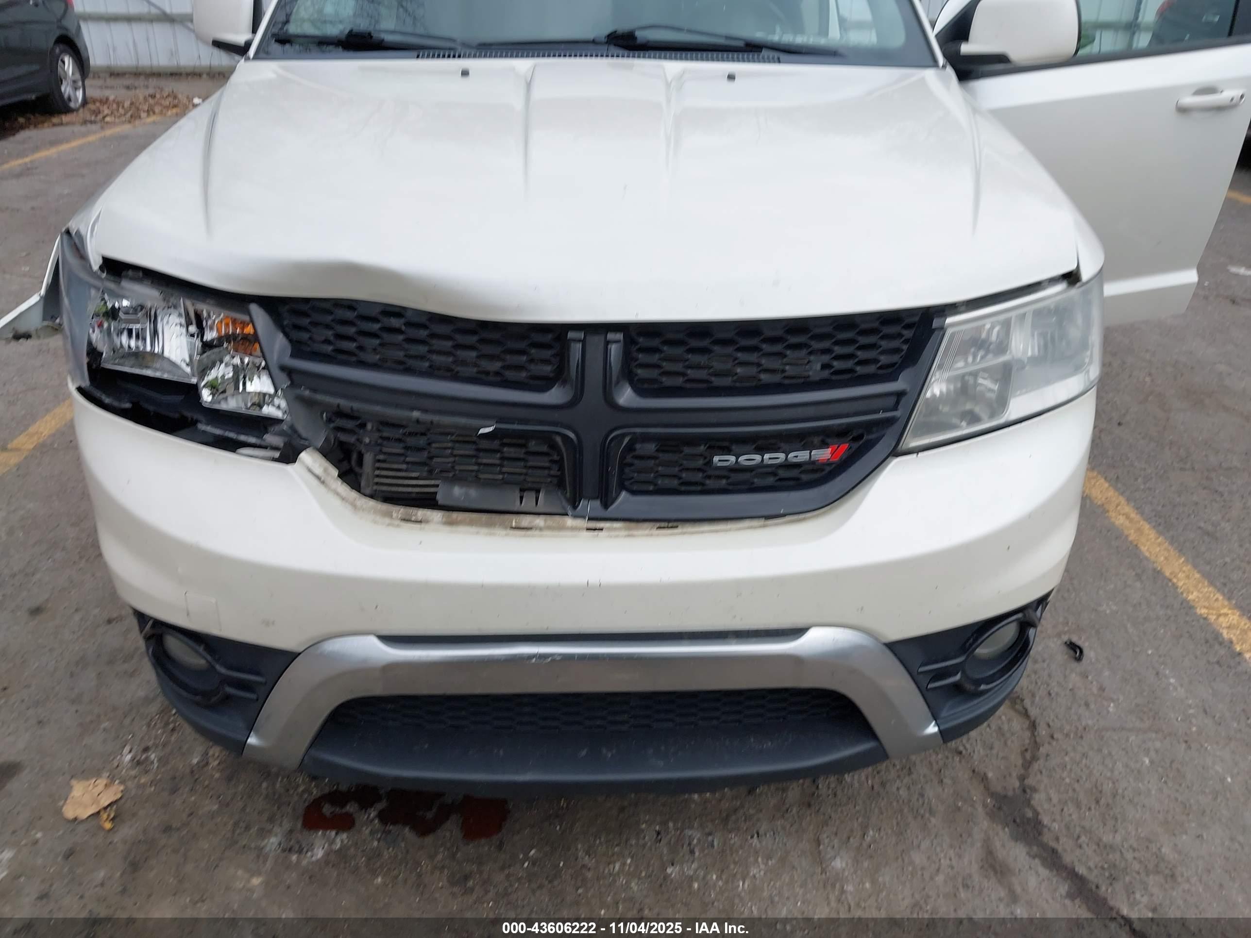DODGE JOURNEY image 6