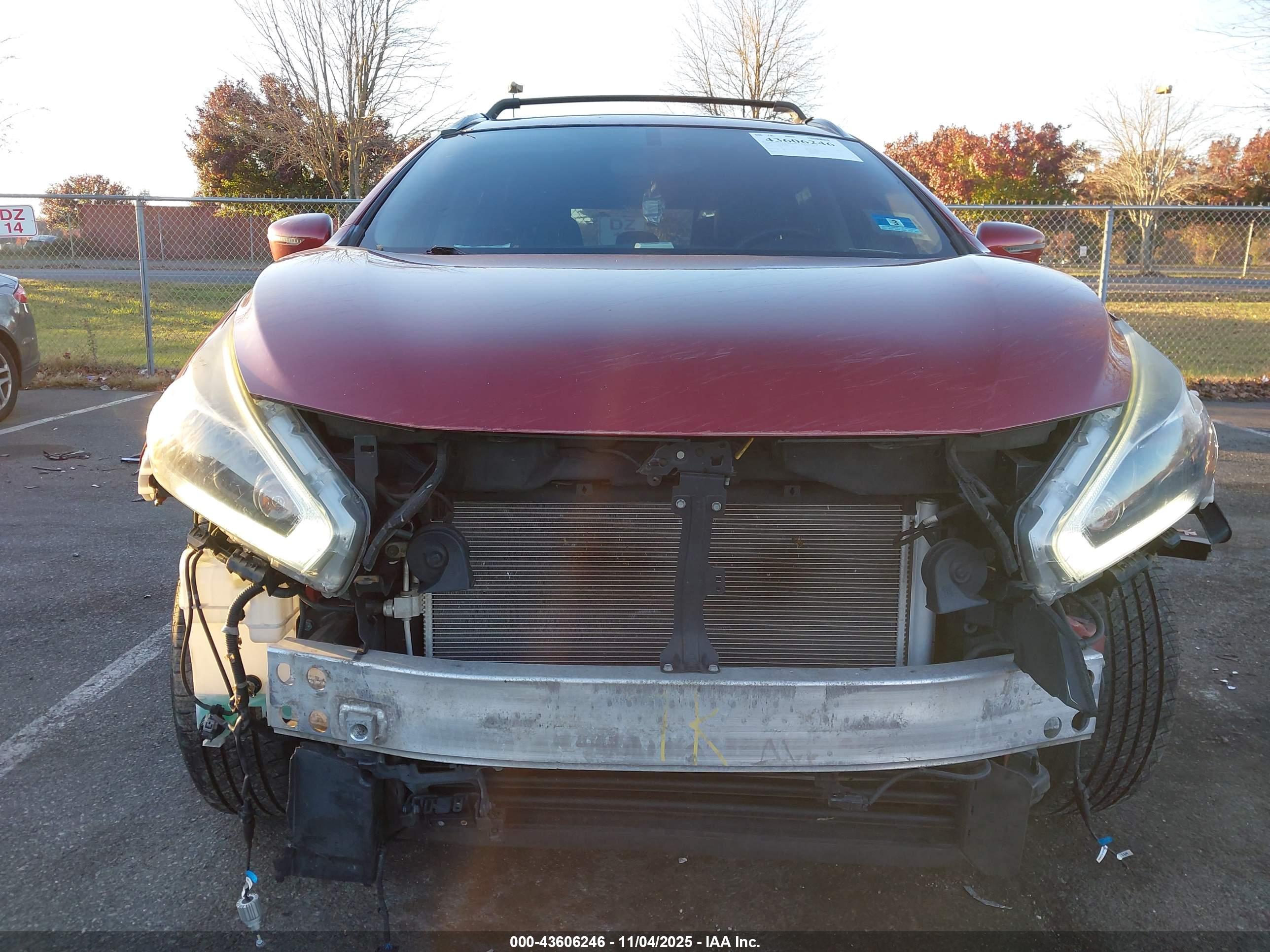 NISSAN MURANO image 6