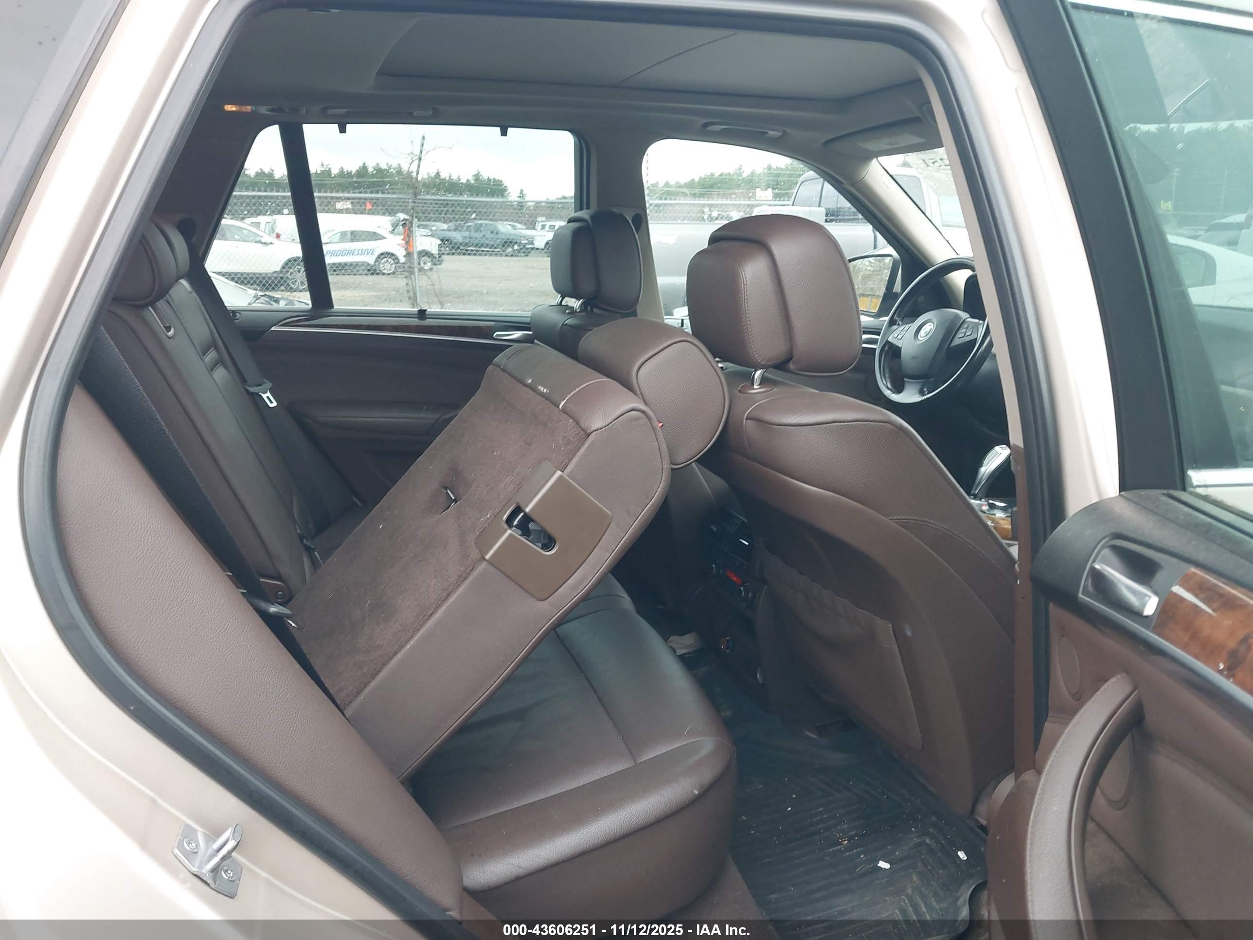 BMW X5 image 8