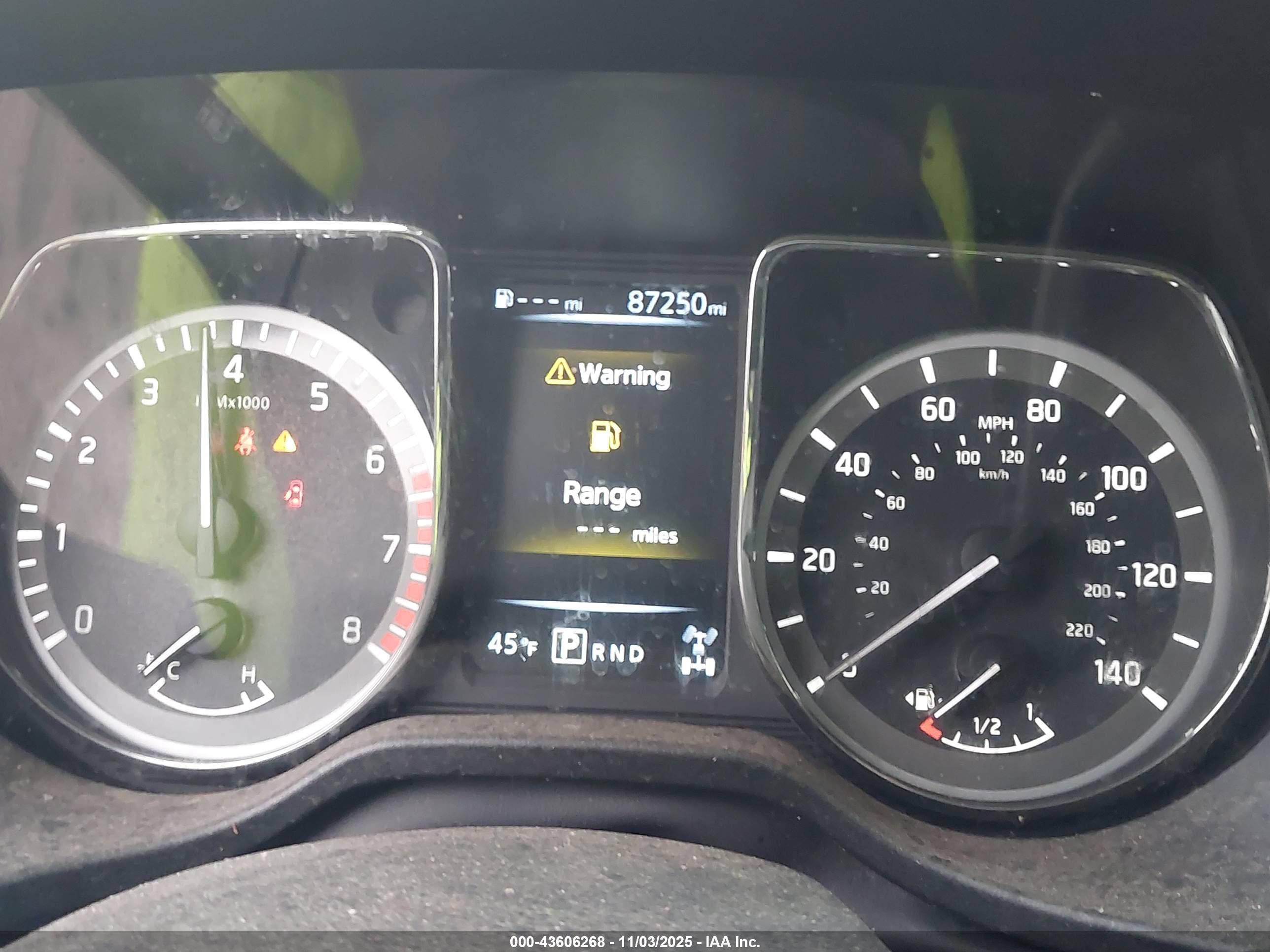 NISSAN TITAN image 7